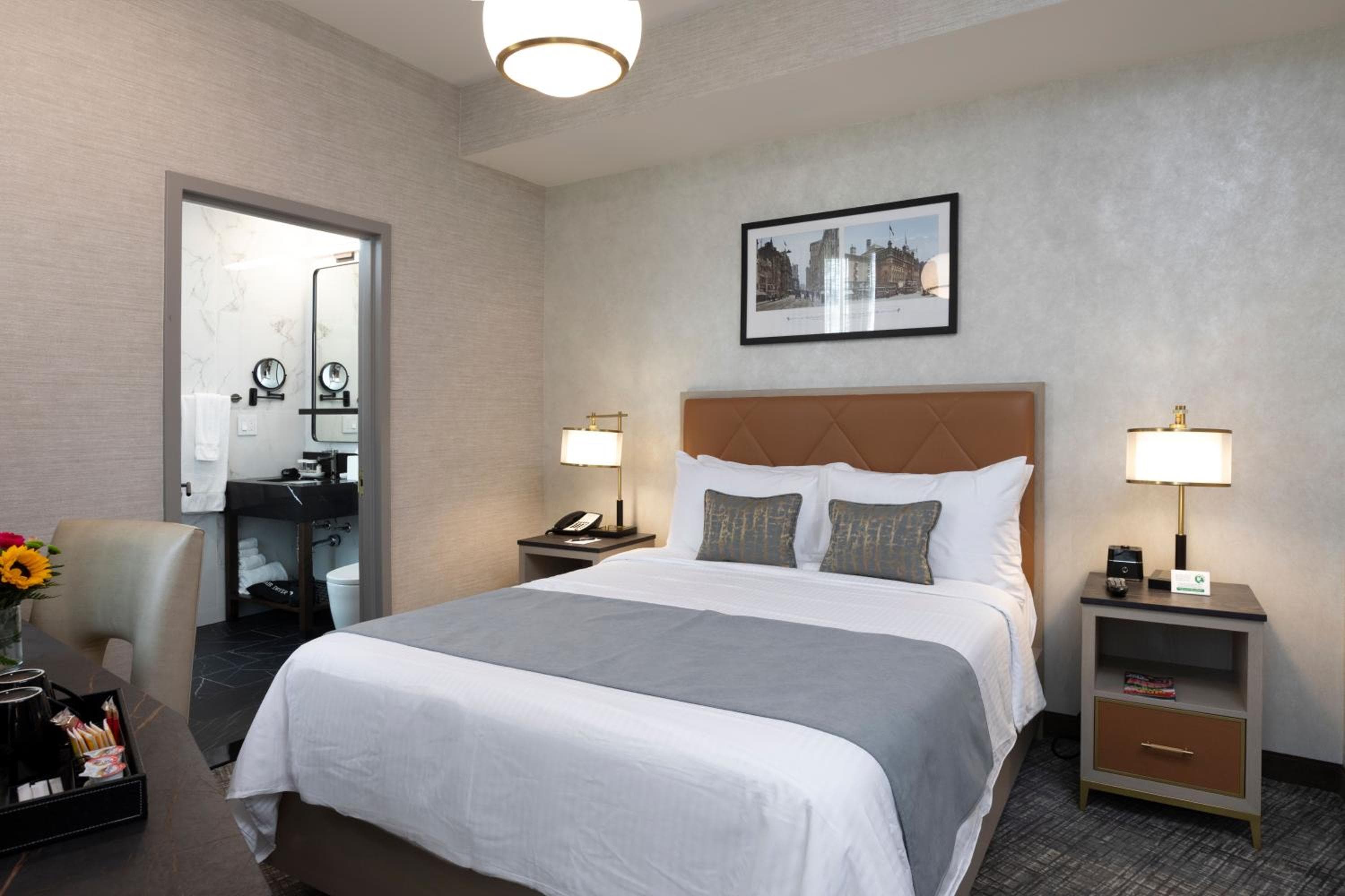 Broadway Plaza Hotel — 3