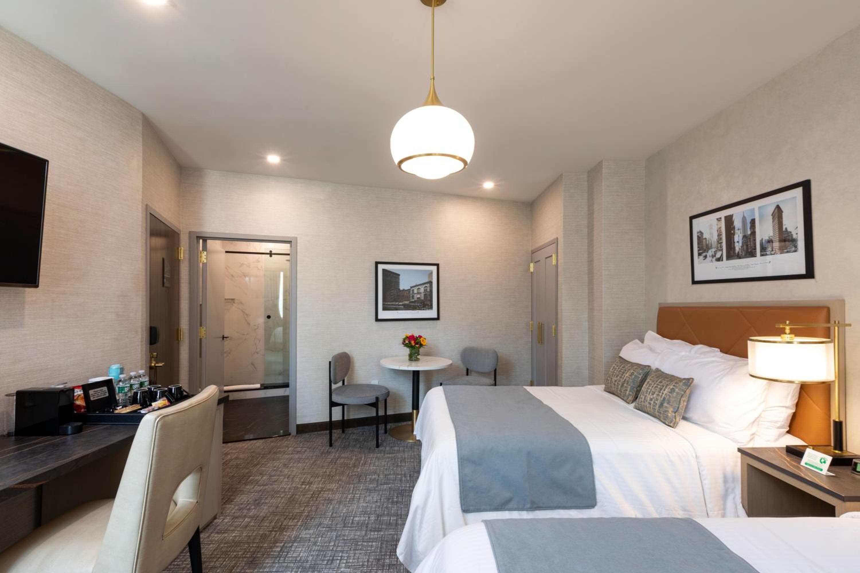 Broadway Plaza Hotel — 8