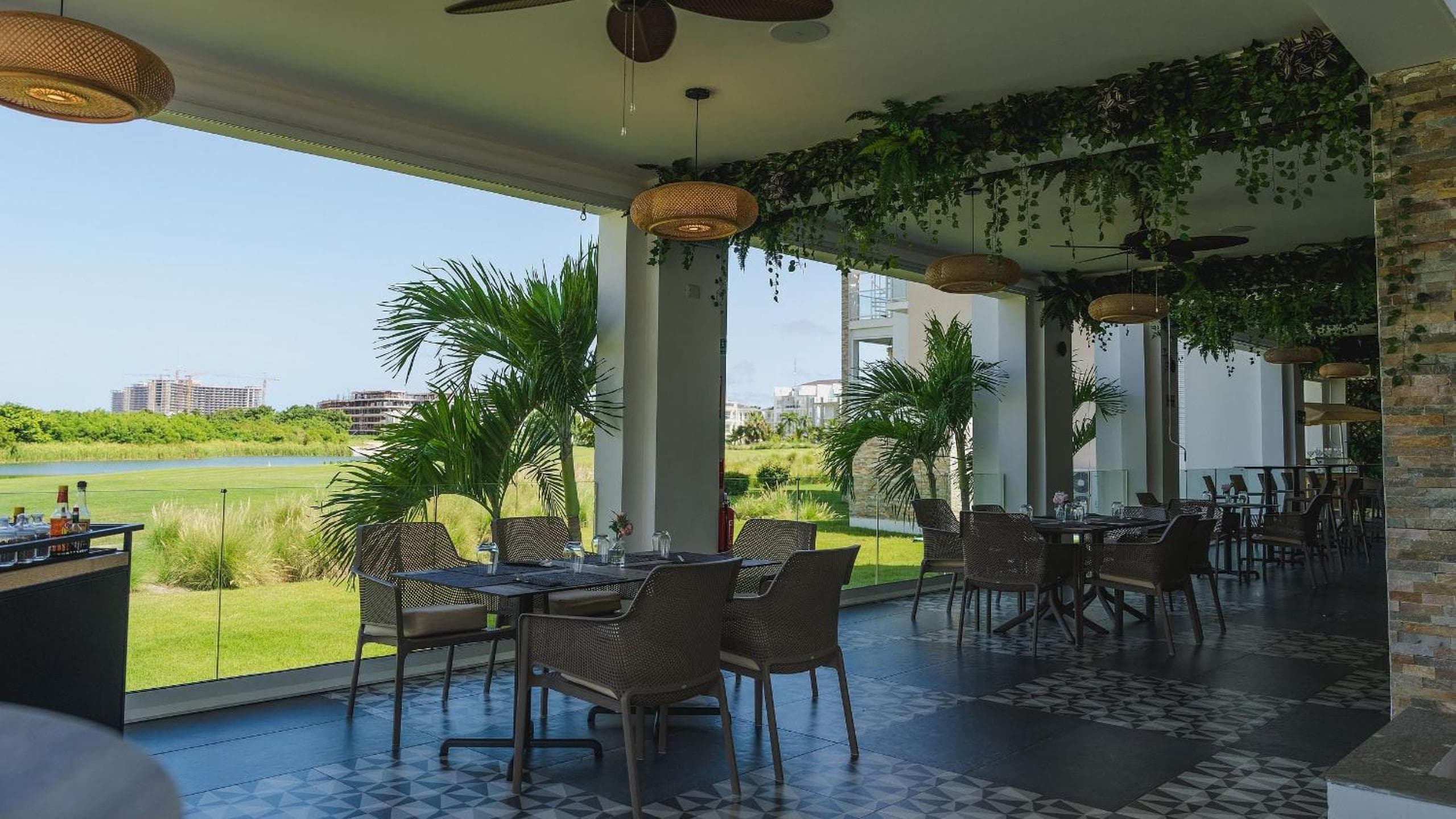 Paradise 1BDR APT in front of Hard Rock Hotel — 25