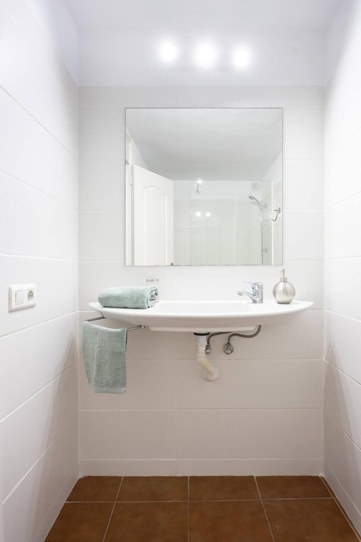 Two apartments 250m from las americas Beach — 3
