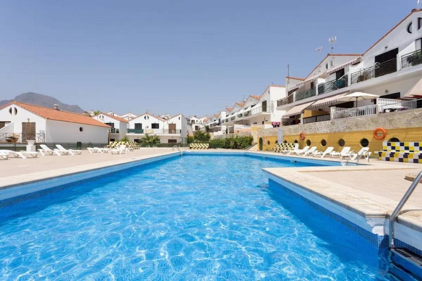 Two apartments 250m from las americas Beach — 1