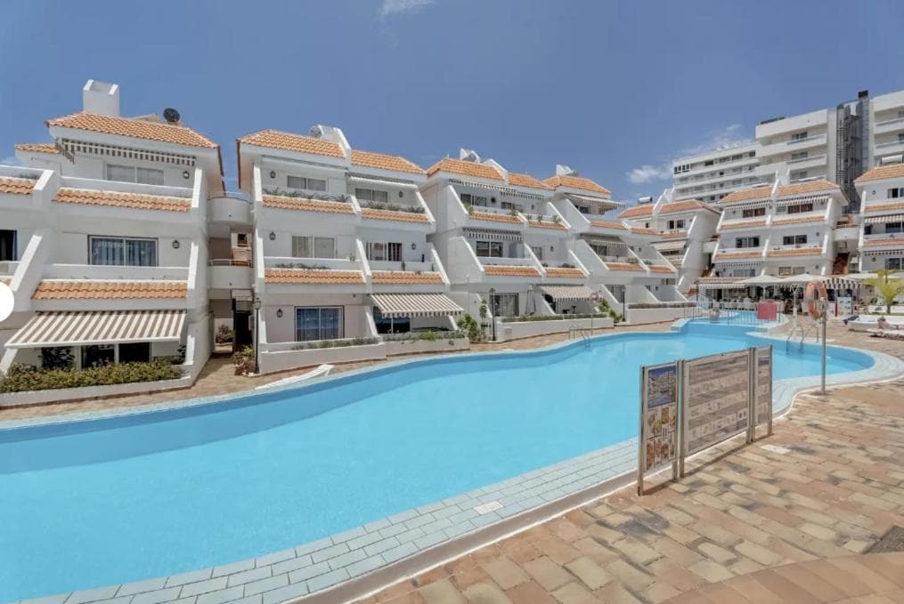 Oasis Beach las Floritas — 1