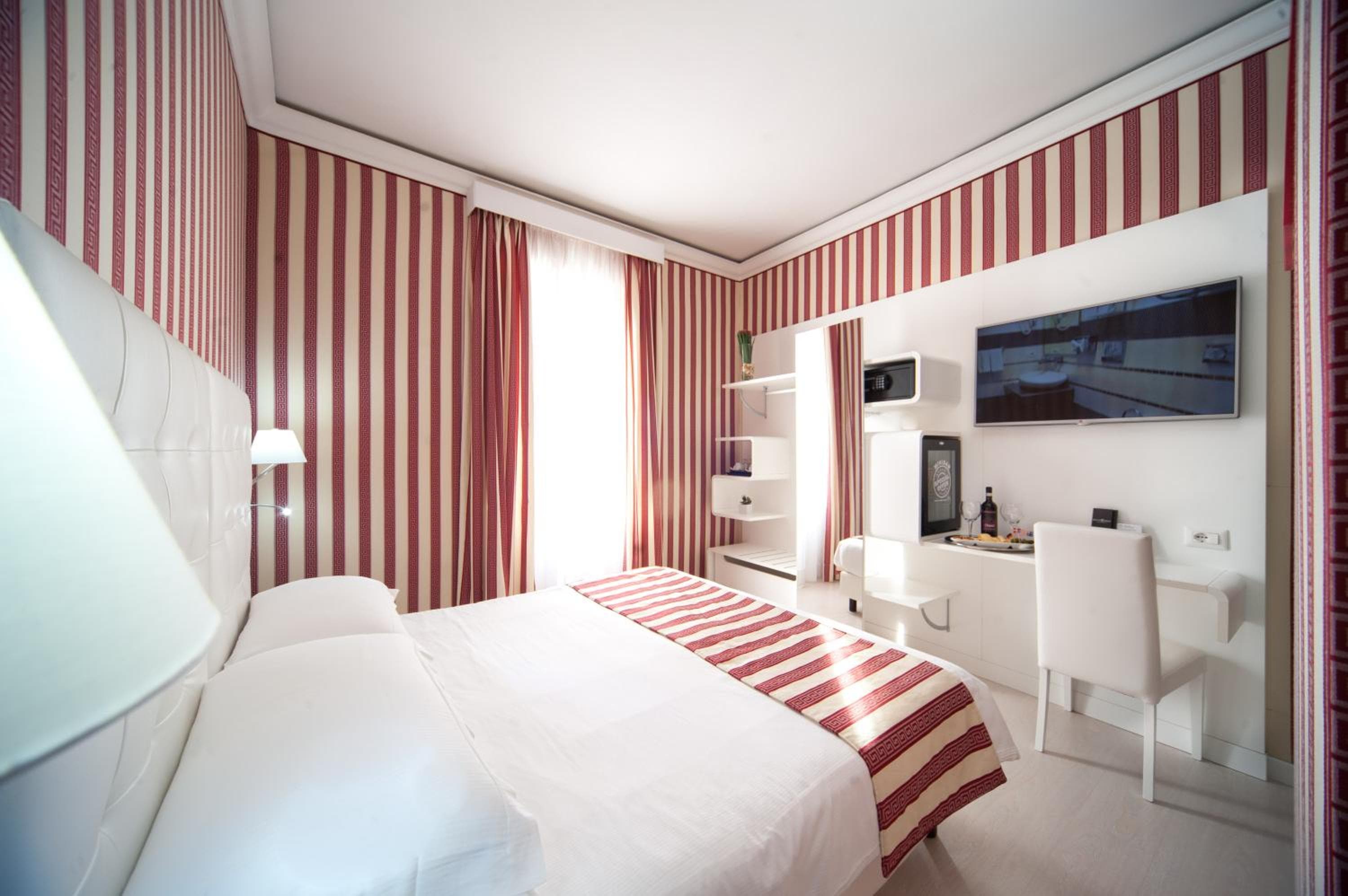 Relais Trevi 95 Boutique Hotel — 4