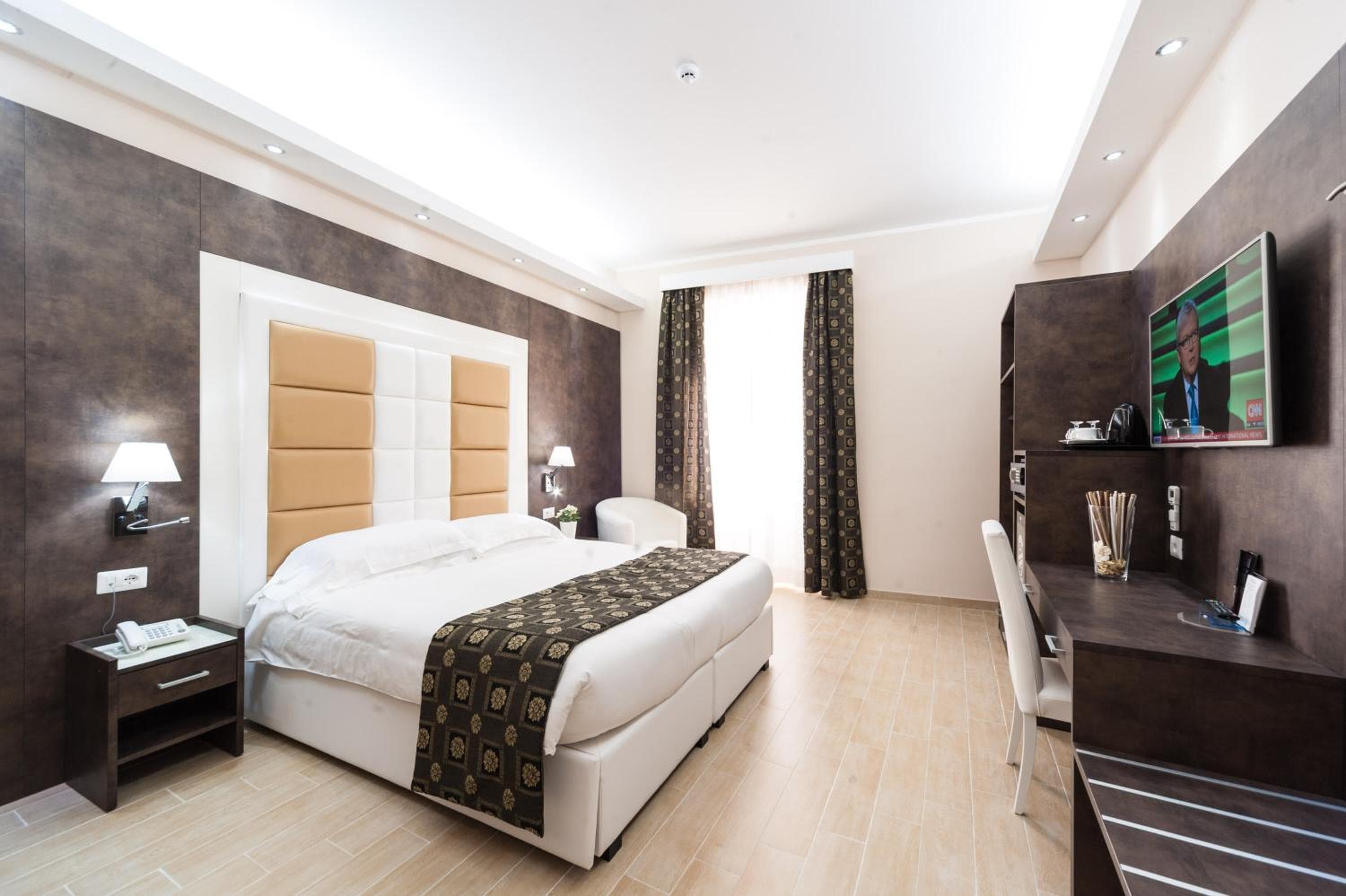 Relais Trevi 95 Boutique Hotel — 6