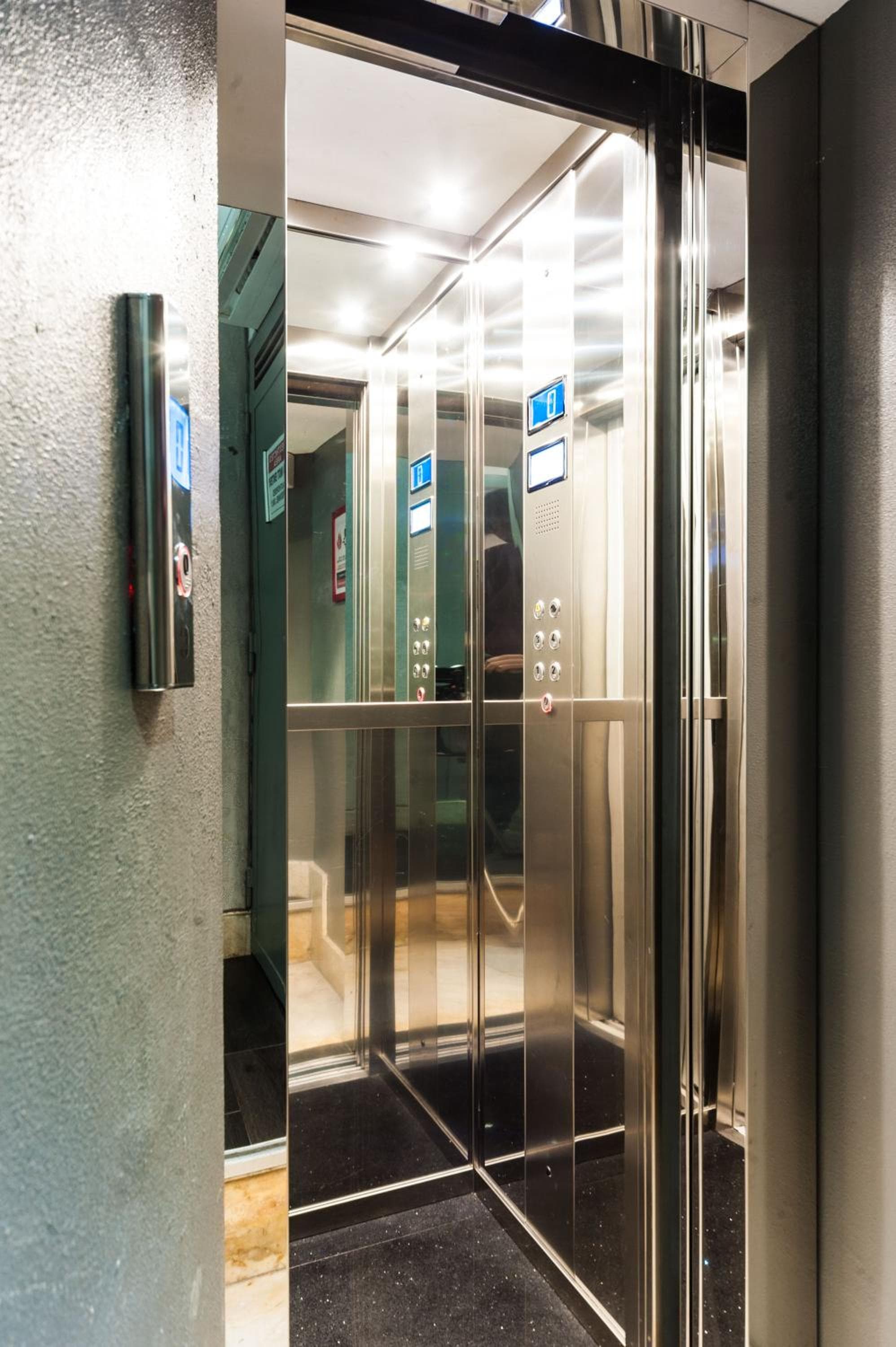 Relais Trevi 95 Boutique Hotel — 15