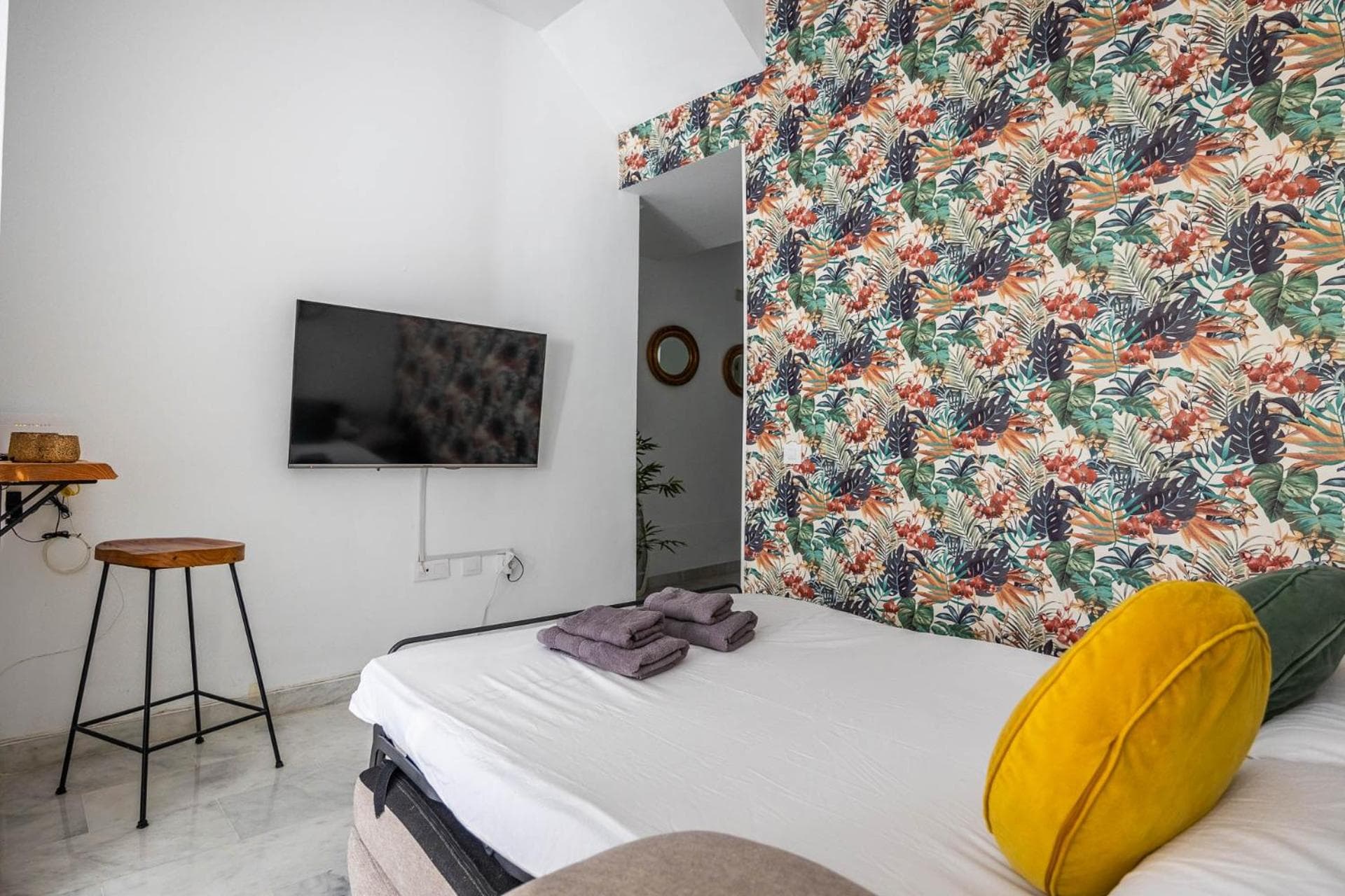 The Hercules Home — 19
