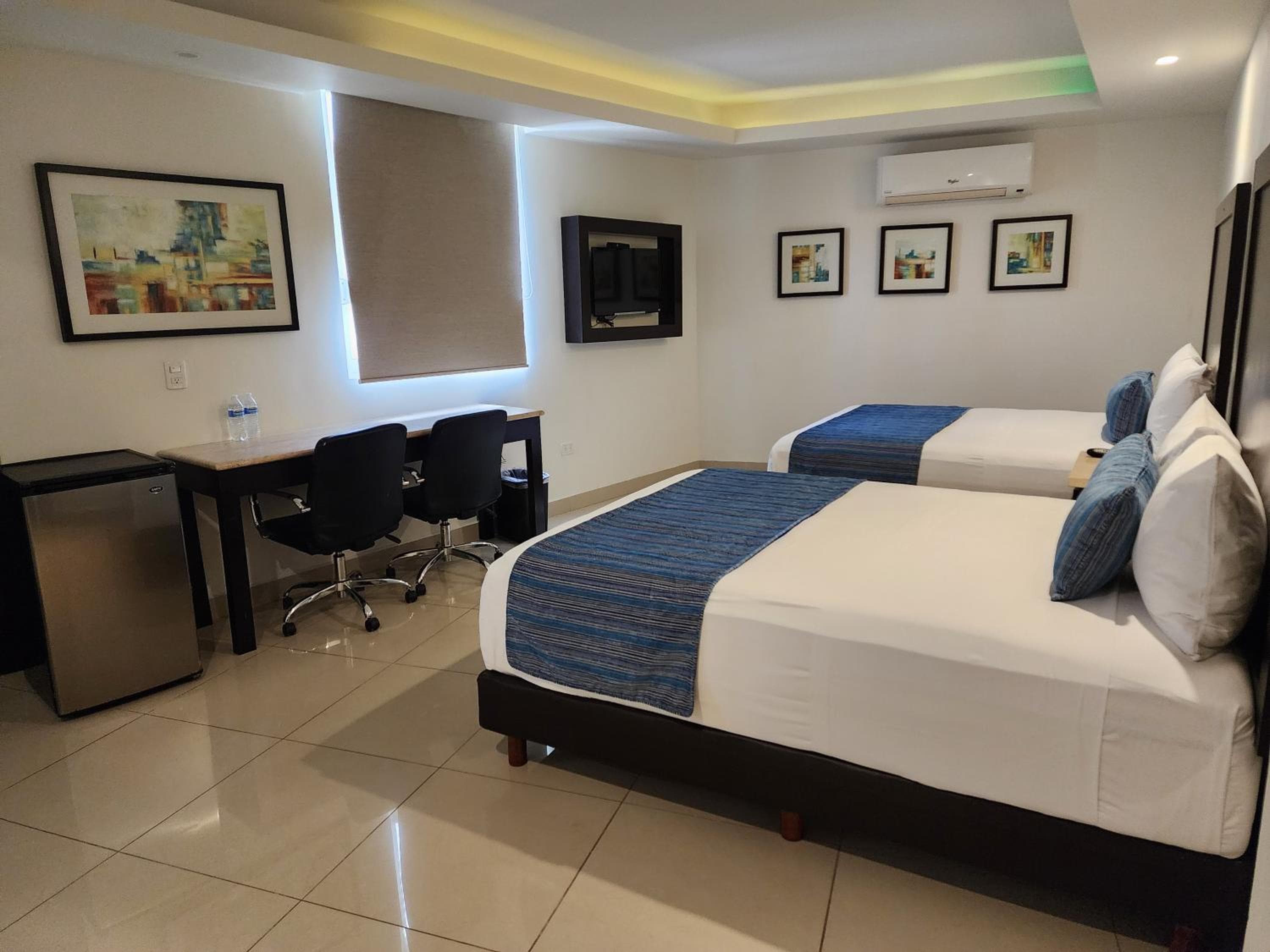 Hotel Maria Elena — 22