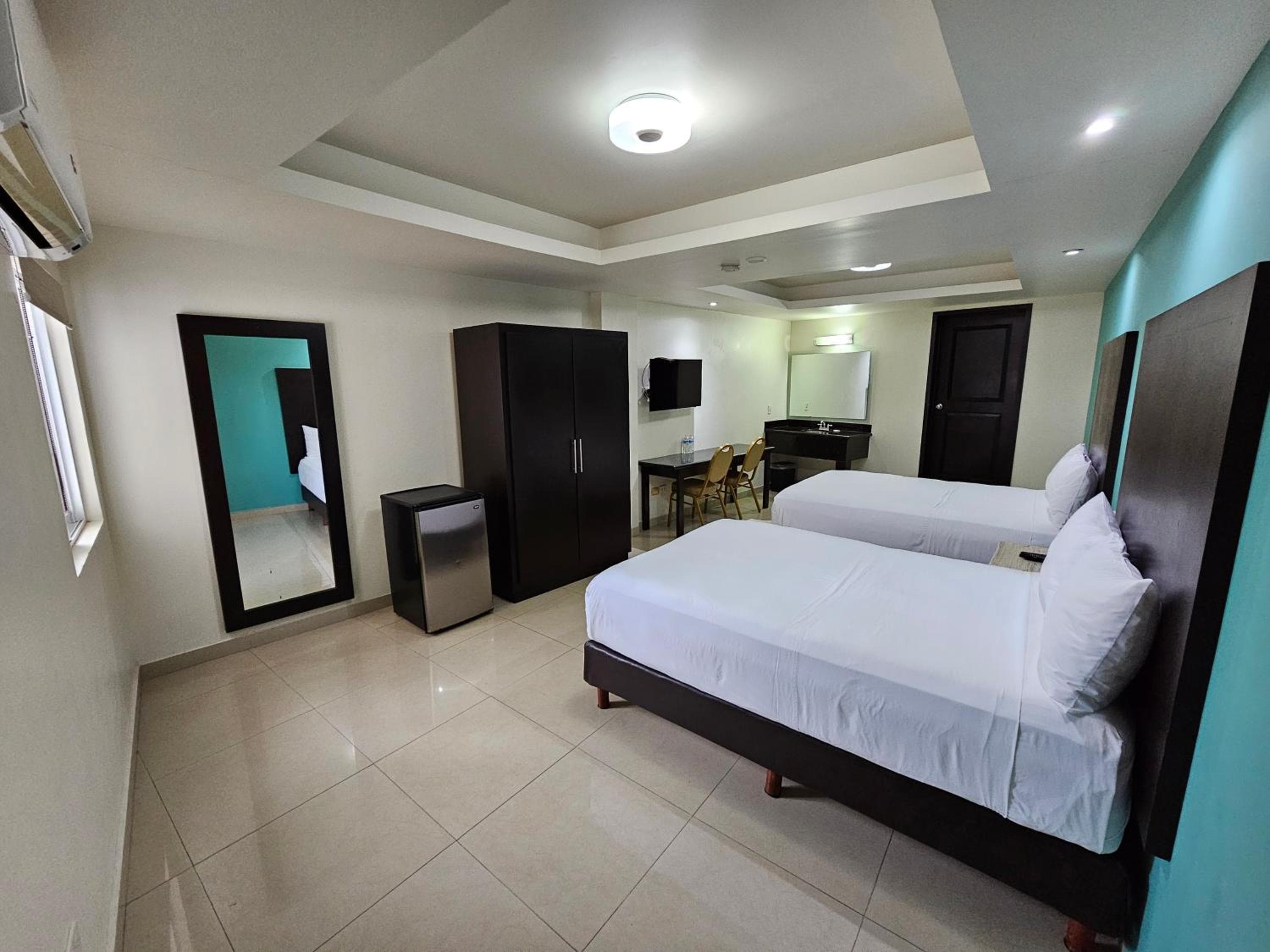 Hotel Maria Elena — 29