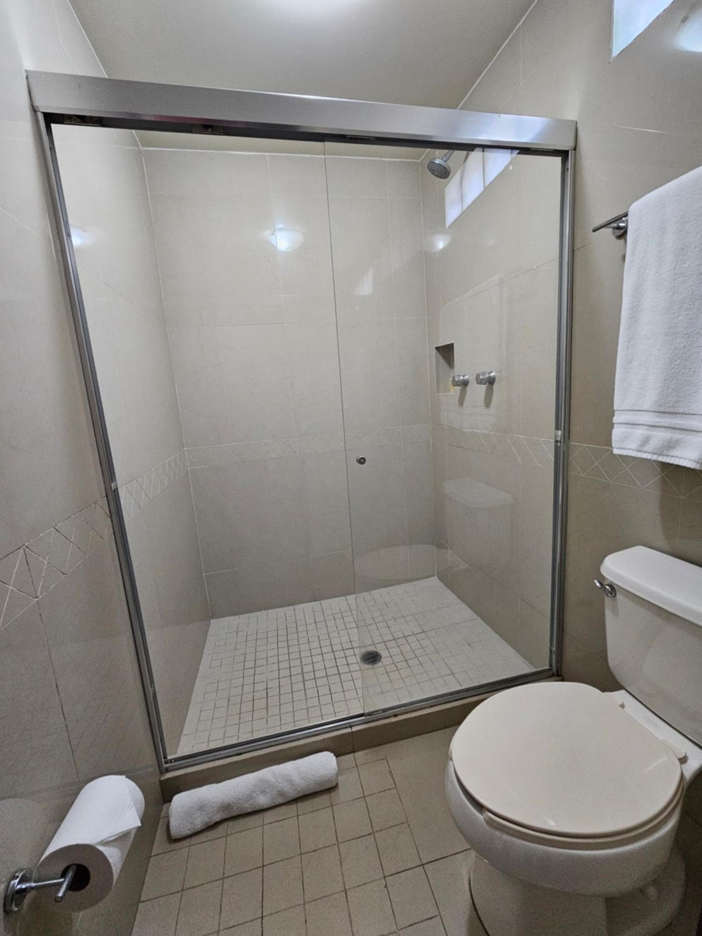 Hotel Maria Elena — 19