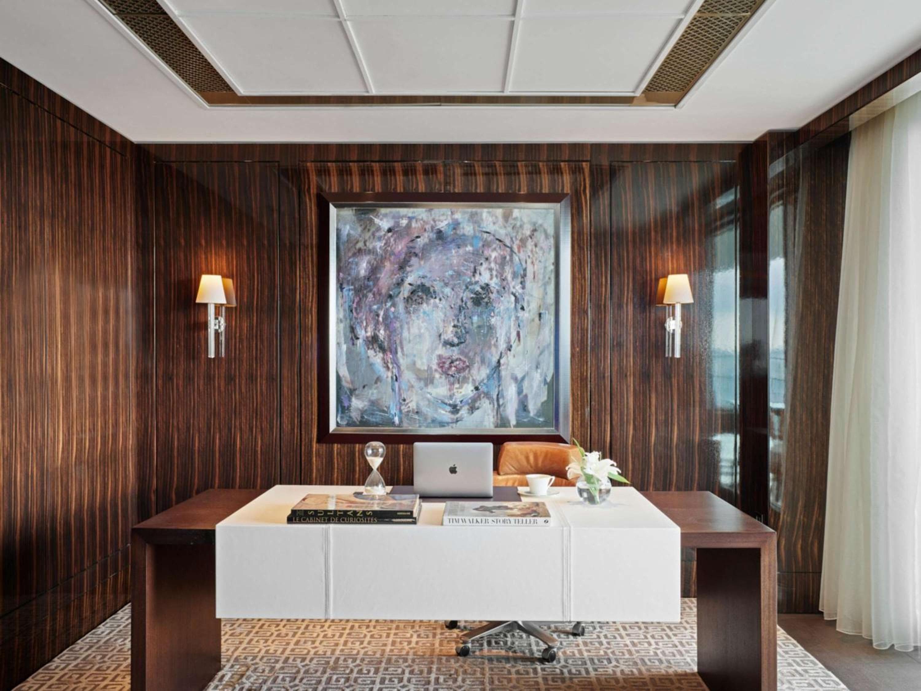 Raffles Istanbul — 25
