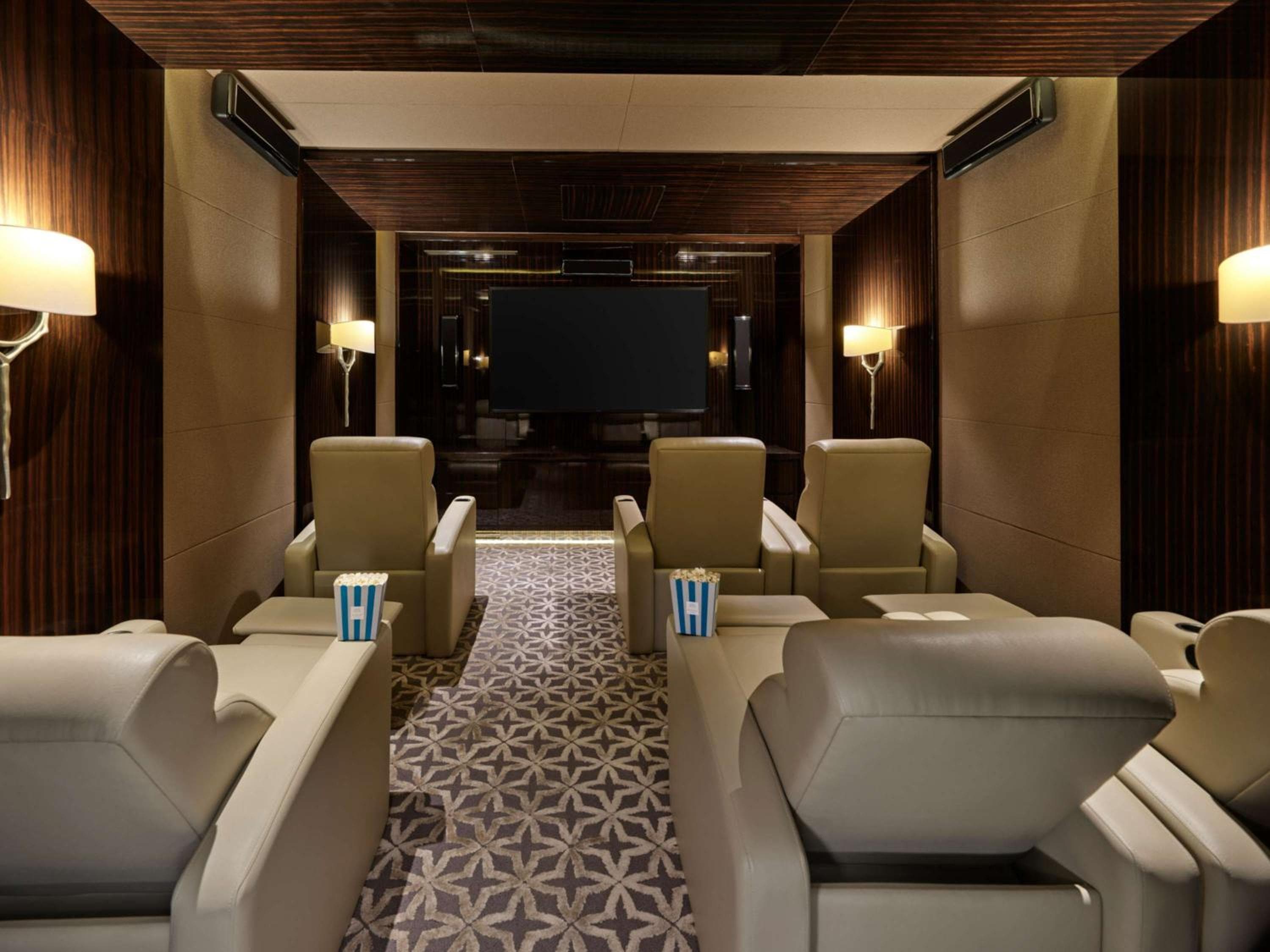 Raffles Istanbul — 23