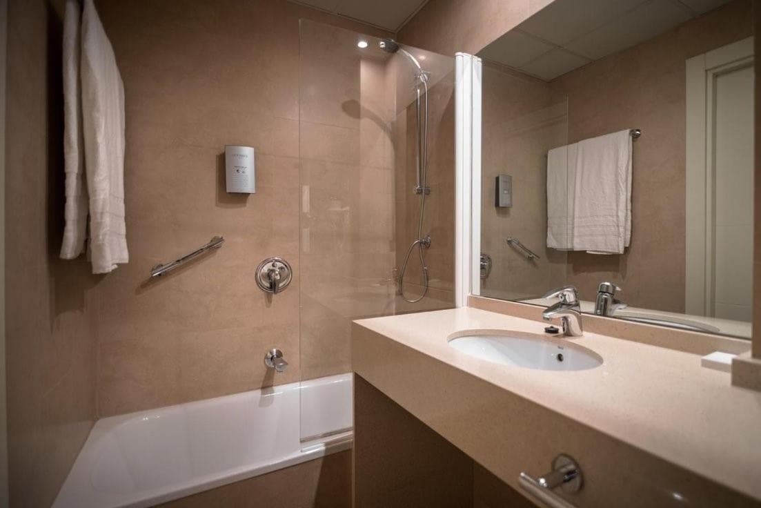 Suites Viena Plaza de España — 6