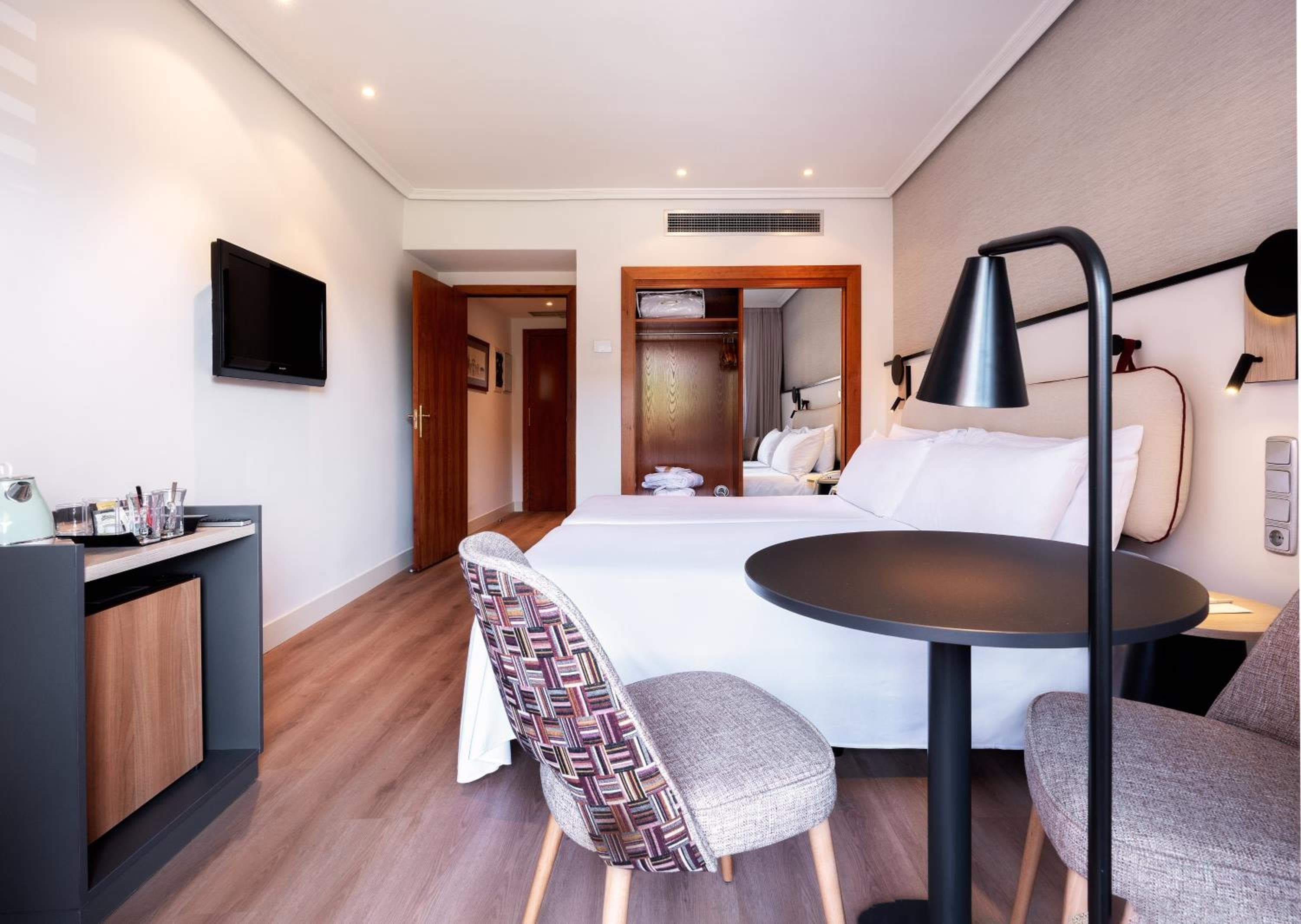 Hotel Madrid Alameda Aeropuerto, Affiliated by Meliá — 7