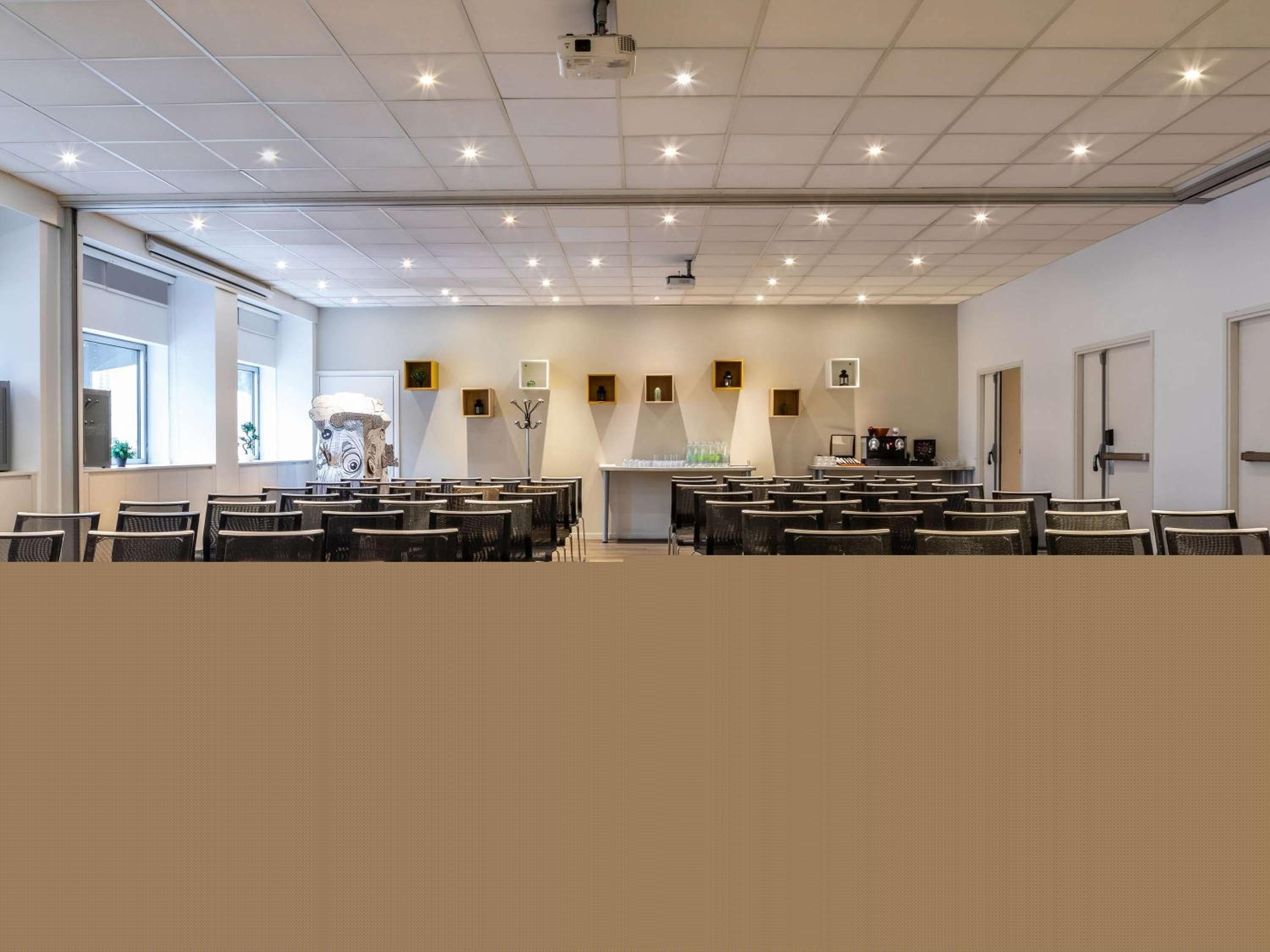 ibis Styles Paris Bercy — 27