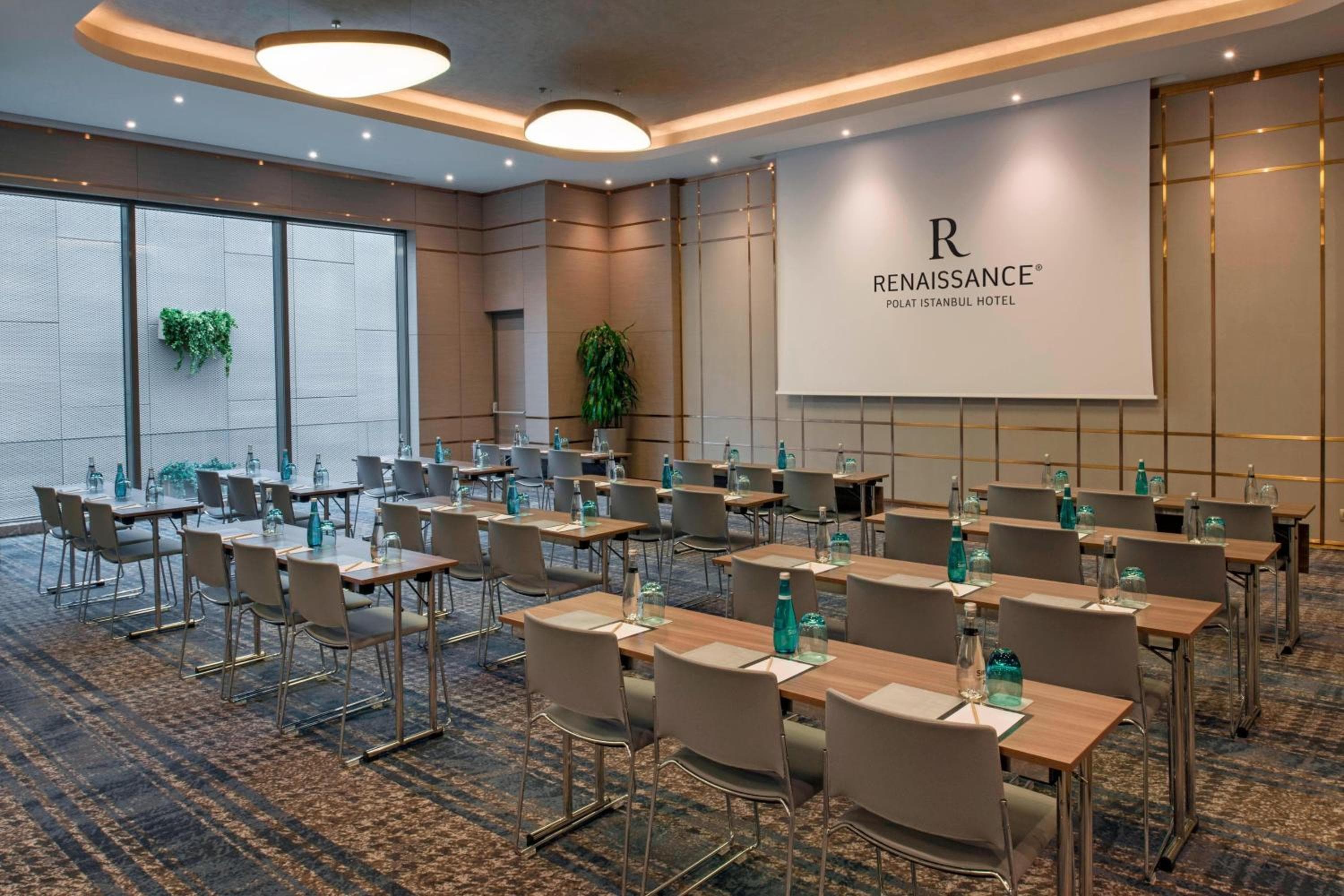 Renaissance Polat Istanbul Hotel — 18