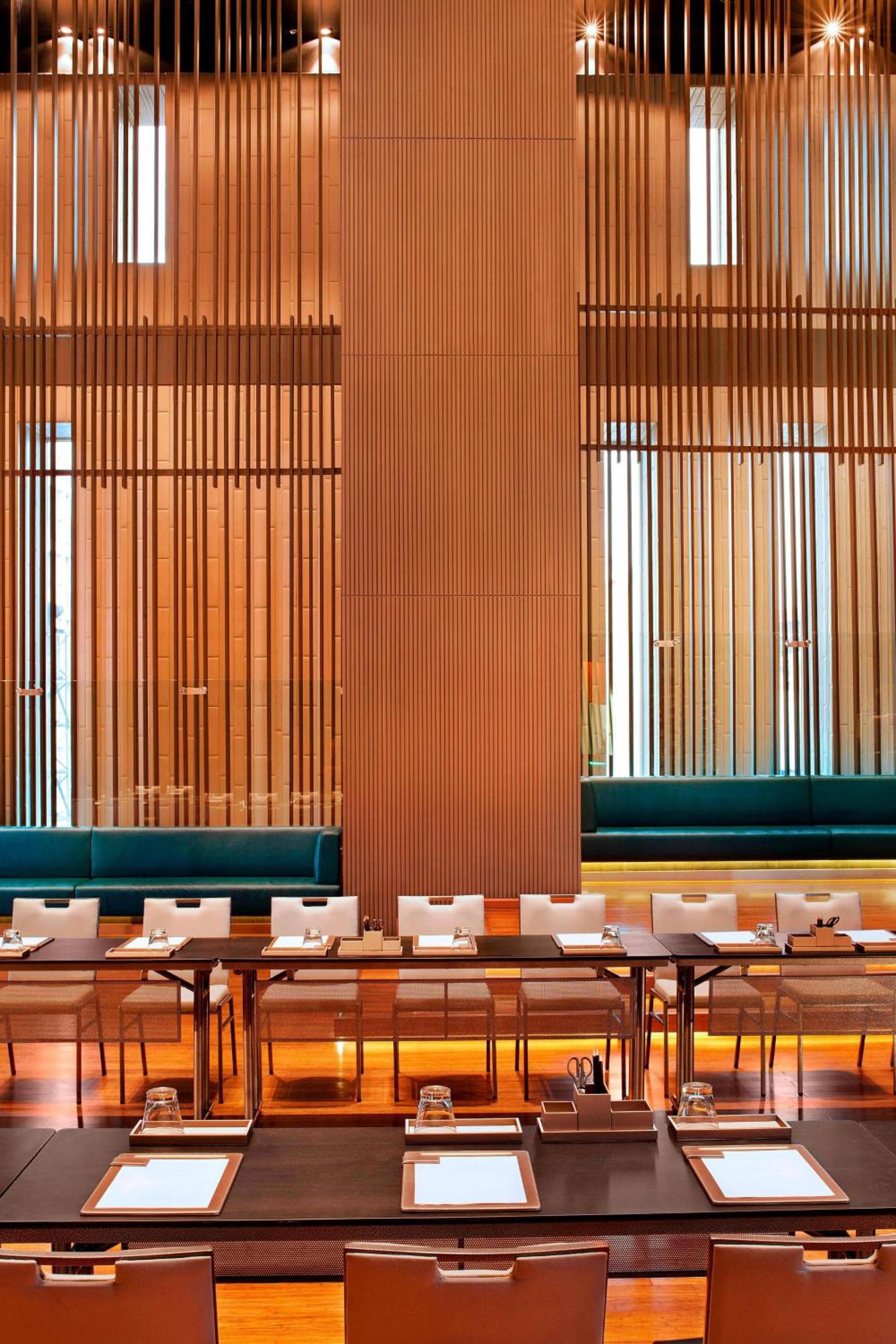 Le Meridien Bangkok — 27