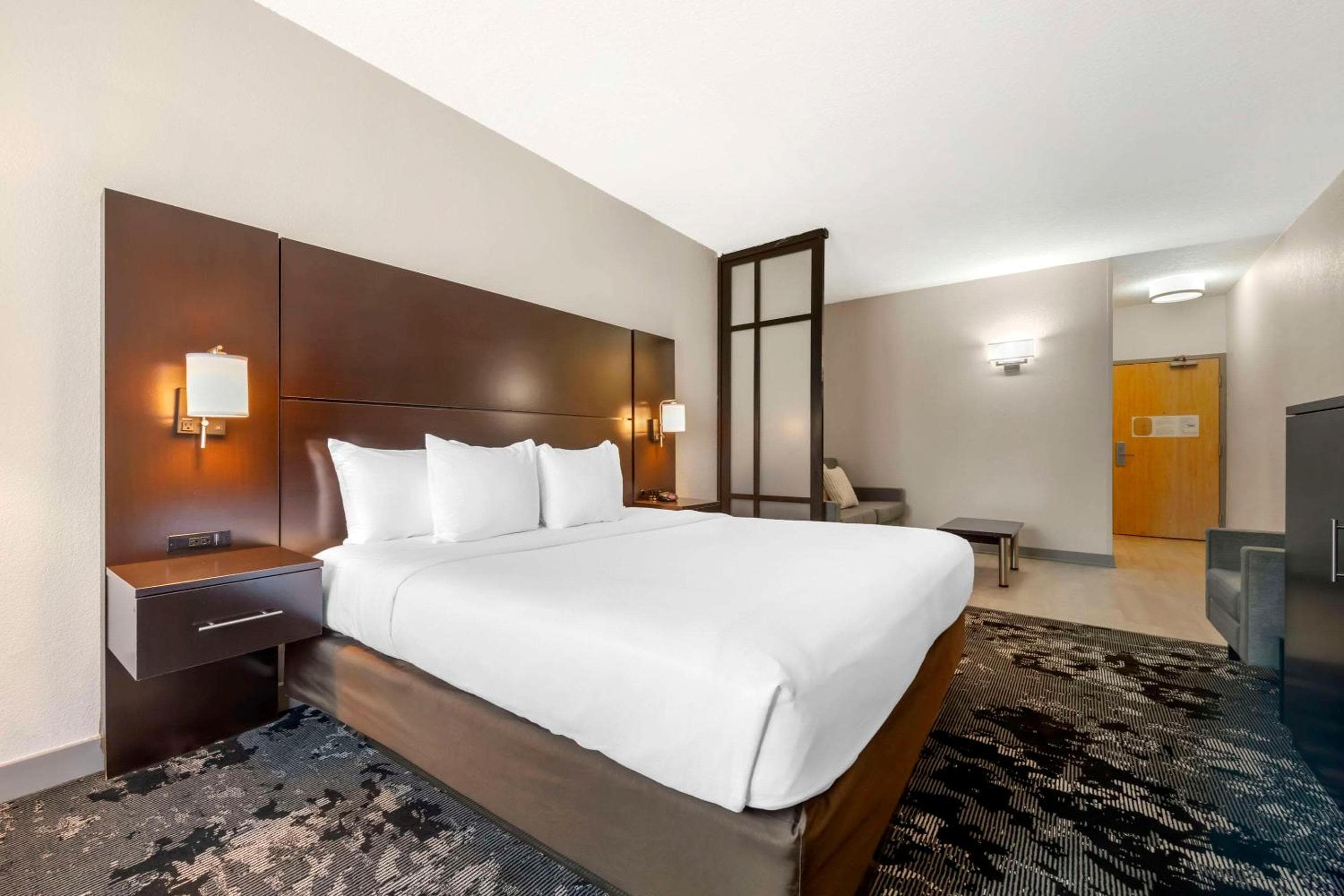 Comfort Inn & Suites in der Nähe des Universal Orlando Resort-Kongresszentrums — 9