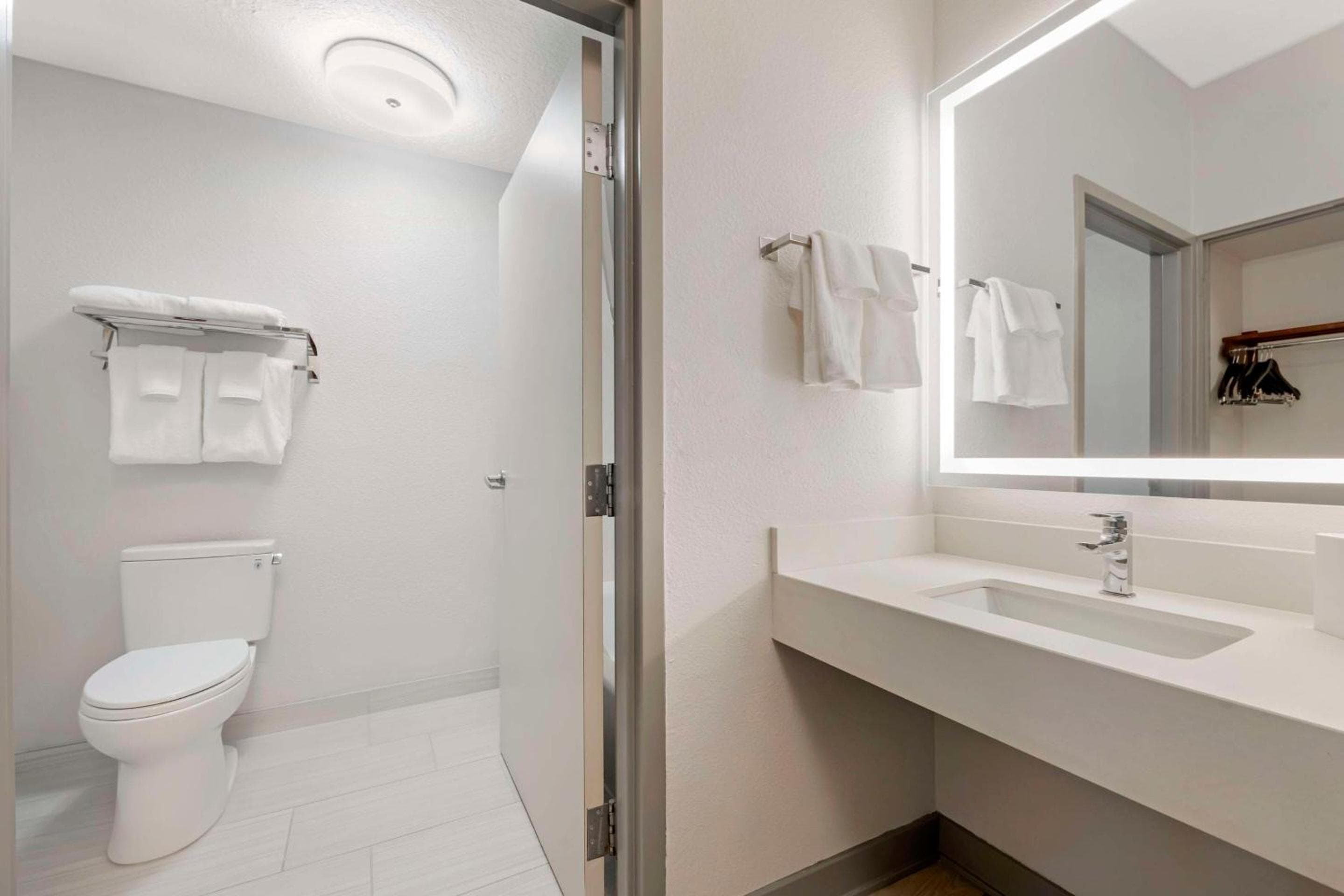 Comfort Inn & Suites in der Nähe des Universal Orlando Resort-Kongresszentrums — 8