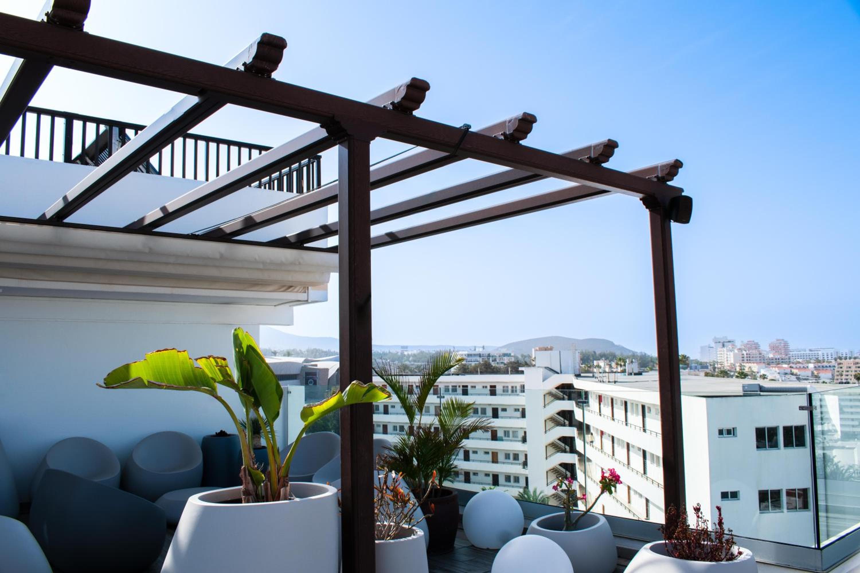 Coral Ocean View - Adults Only — 1