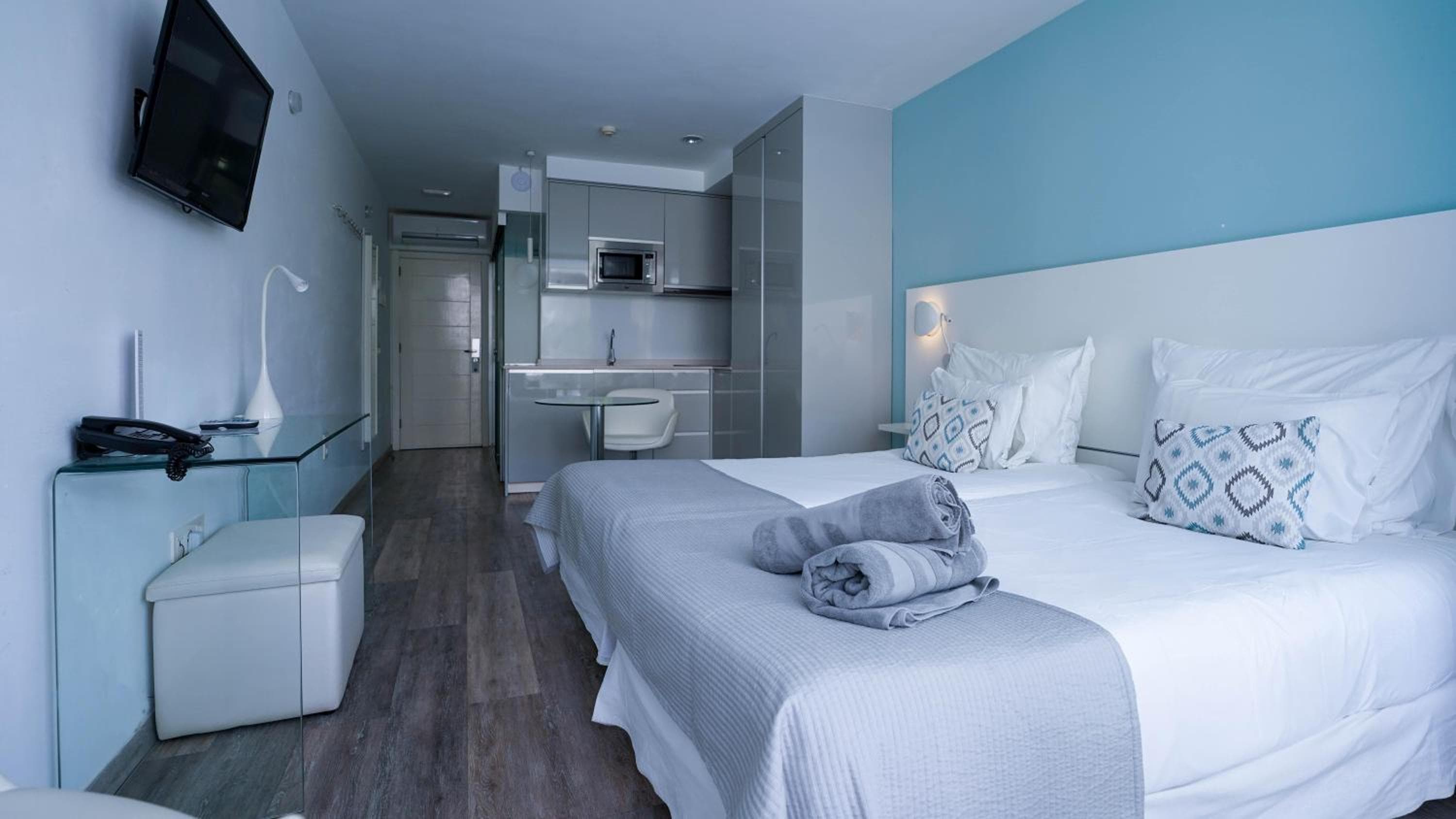 Coral Ocean View - Adults Only — 18