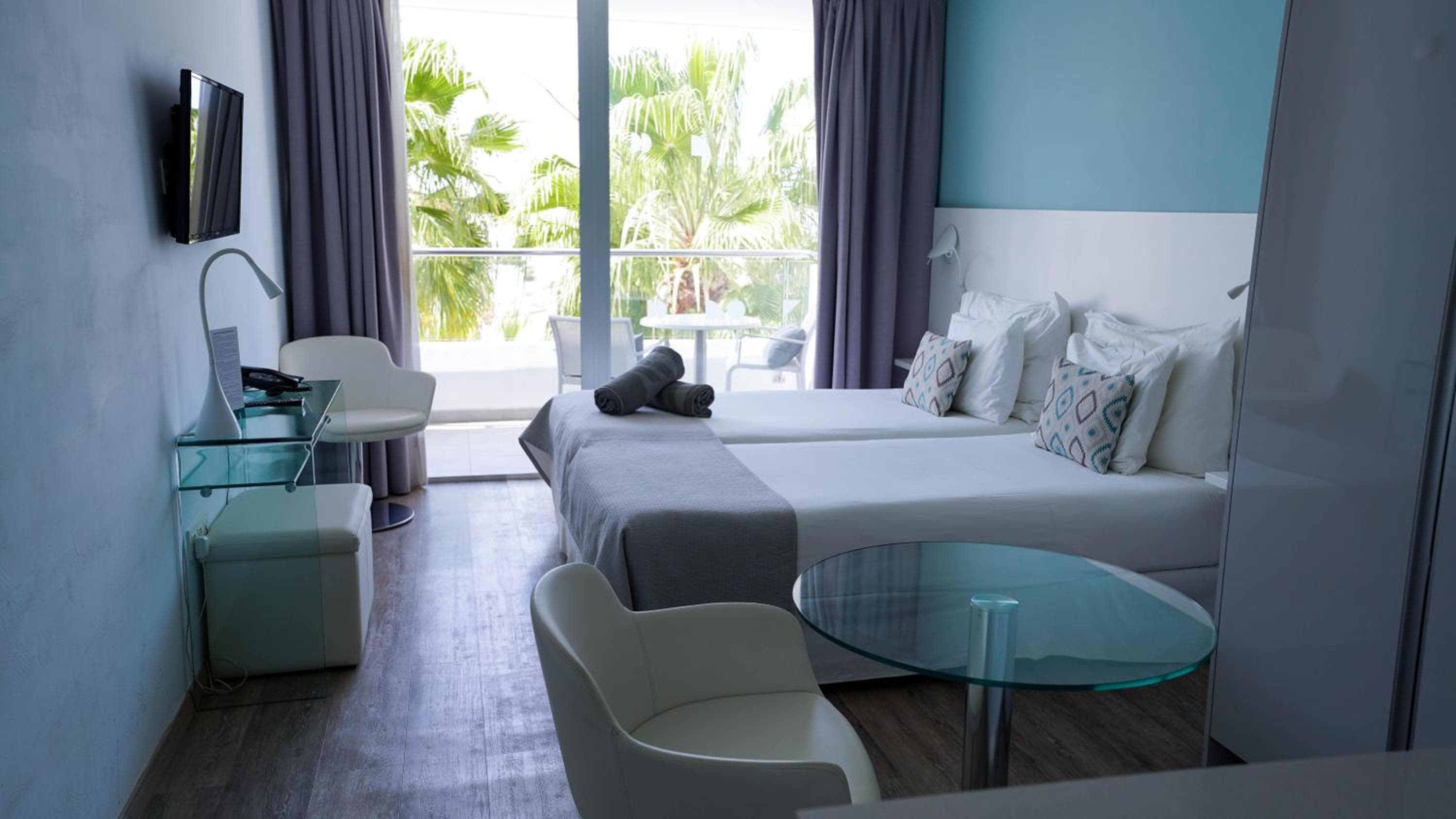 Coral Ocean View - Adults Only — 6