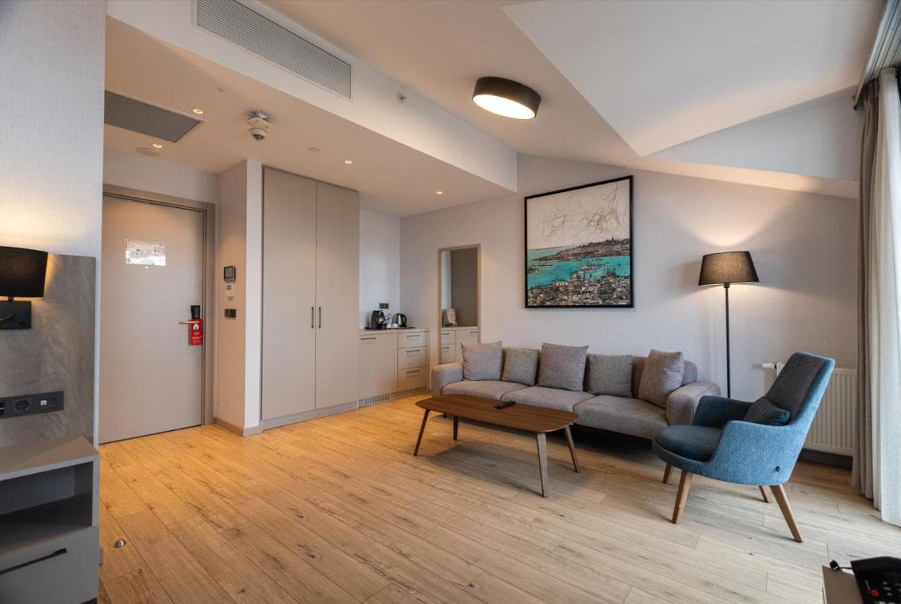 Antwell Suites — 9