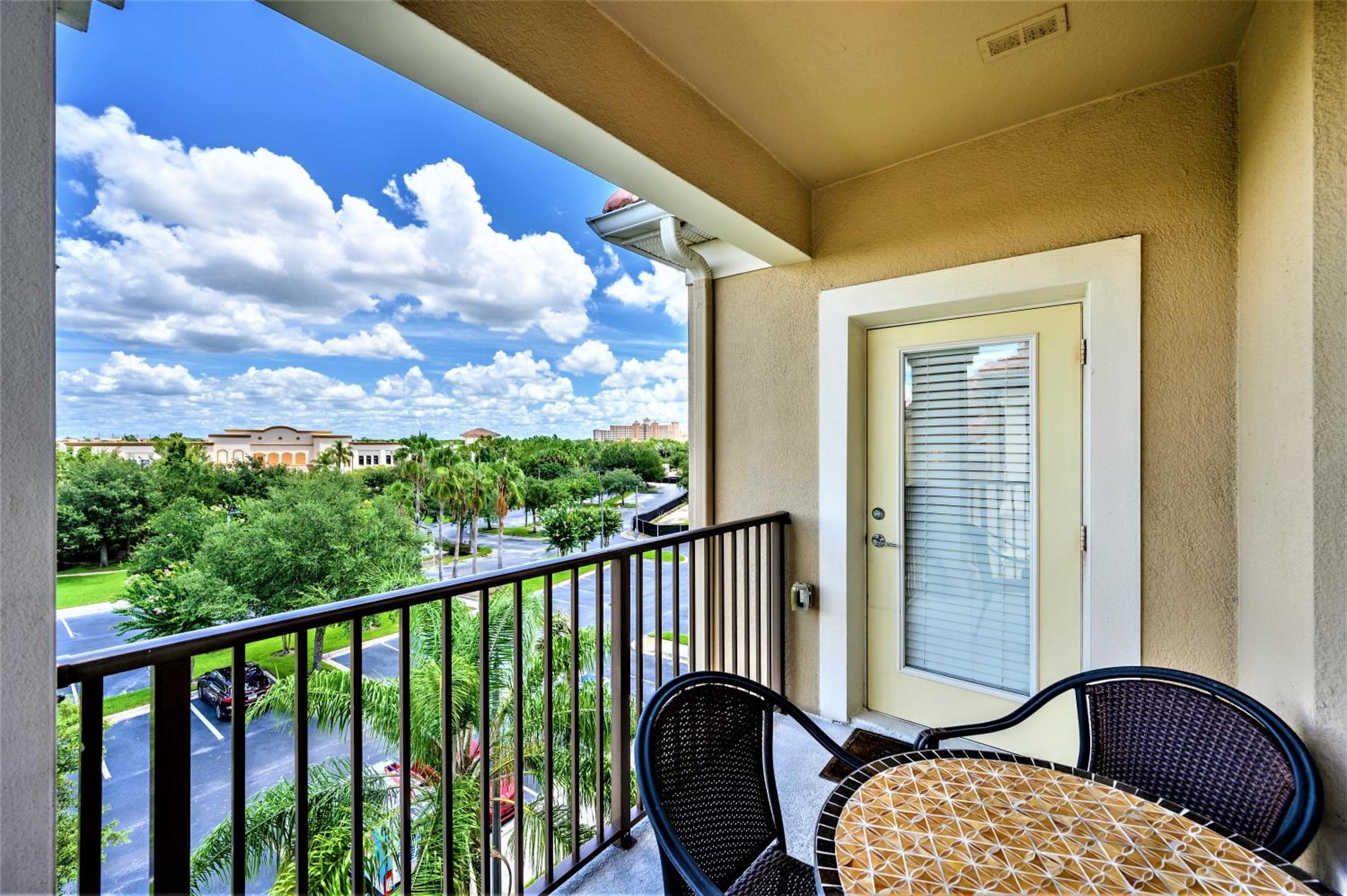 Vista Cay Resort by Millenium at Universal Blvd. — 27