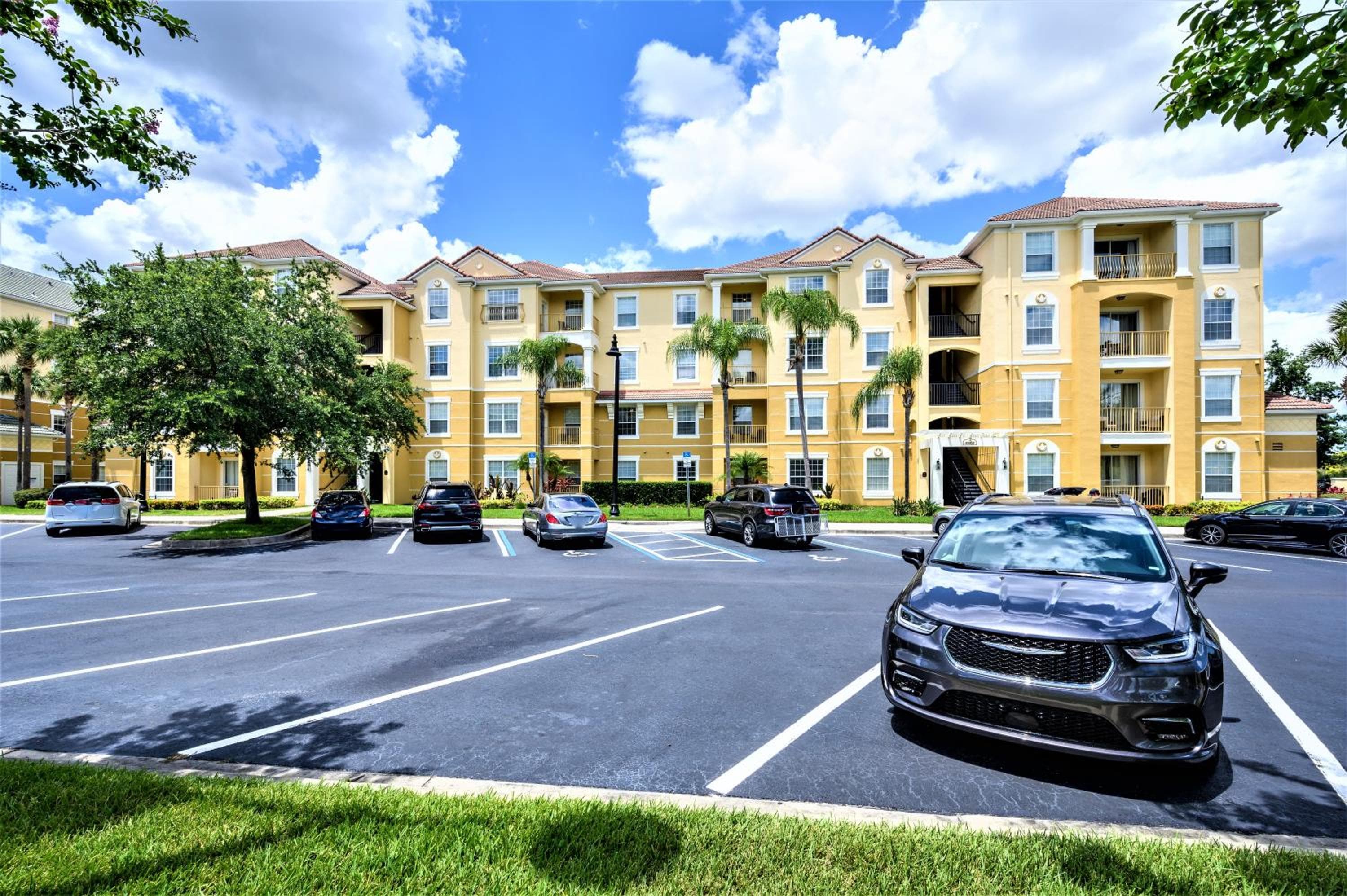 Vista Cay Resort by Millenium at Universal Blvd. — 30