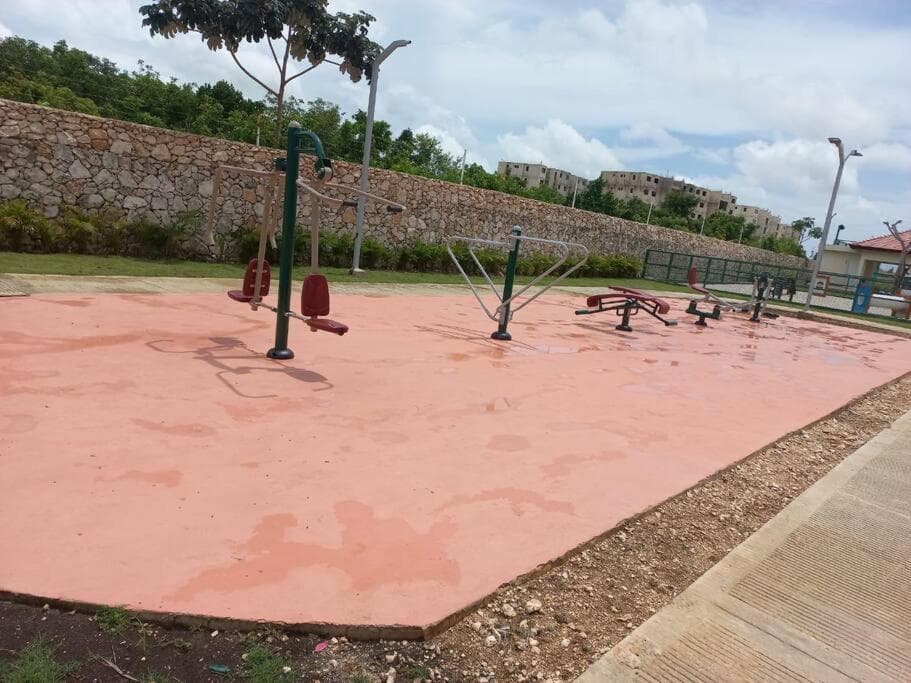 Pool Side Punta Cana — 21