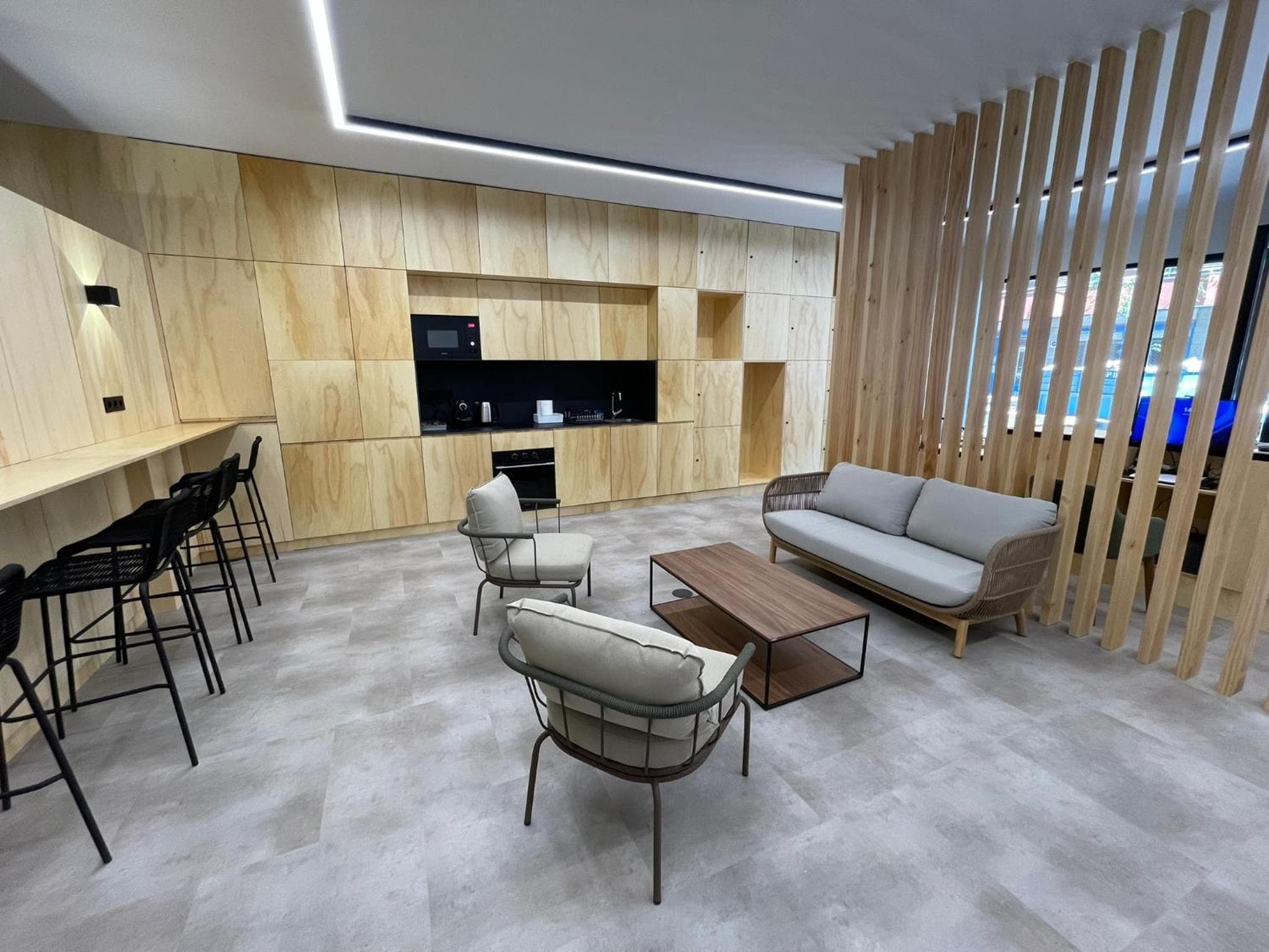 Urban Cube Hostel Sevilla — 19