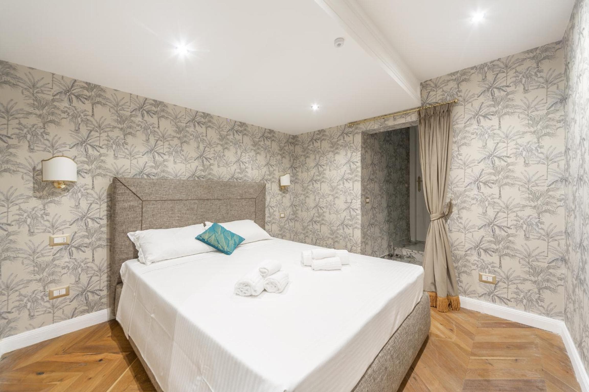 Duomo Smart Suites — 27