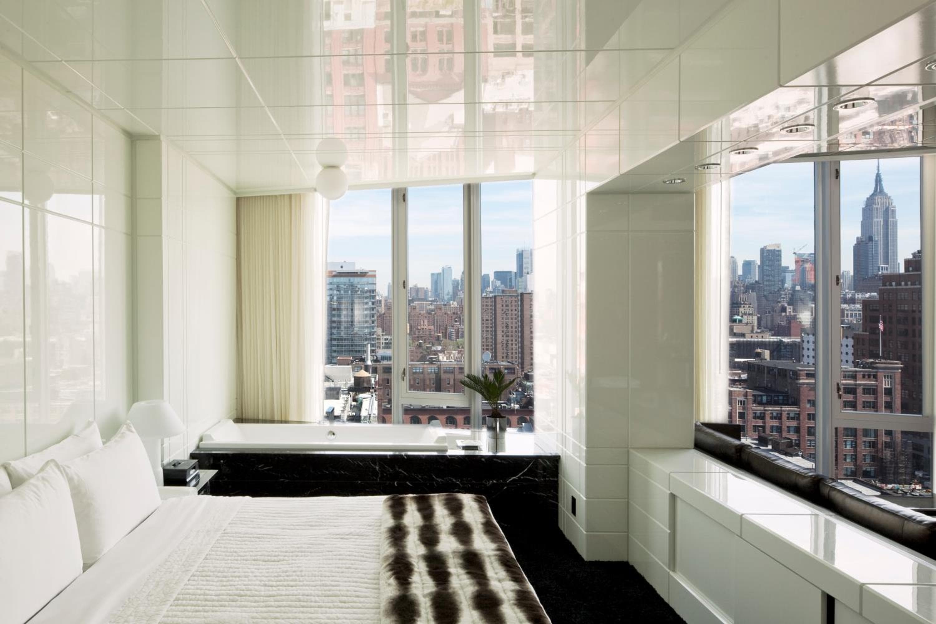 Lo standard, High Line di New York — 15