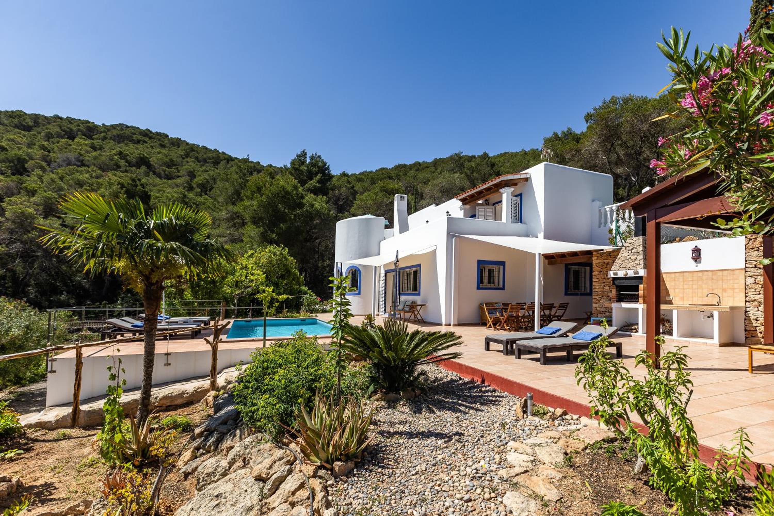 Incantevole villa con piscina, Can Toni Mateu. — 3