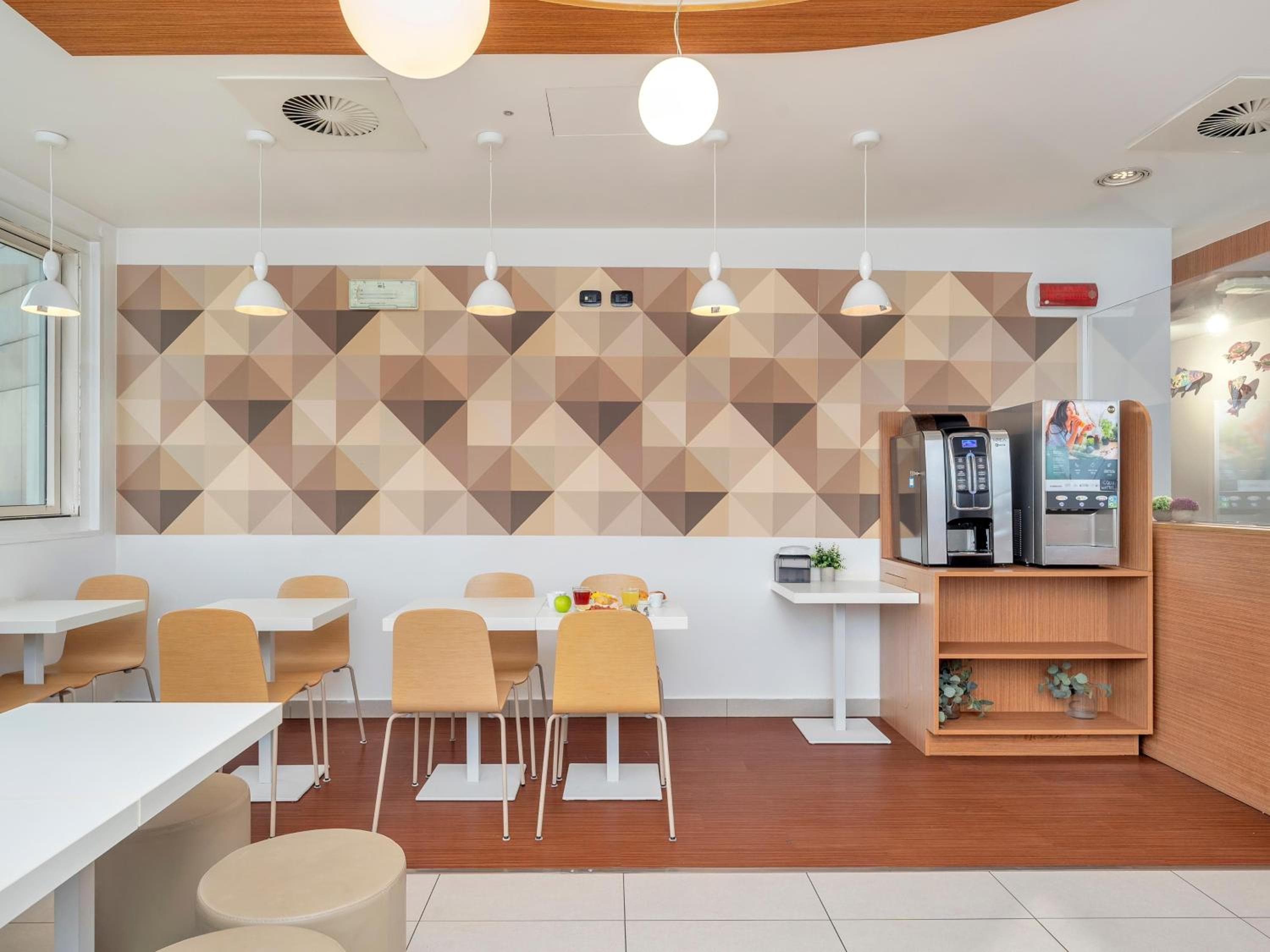 B&B Hotel Milano Cenisio Garibaldi — 11