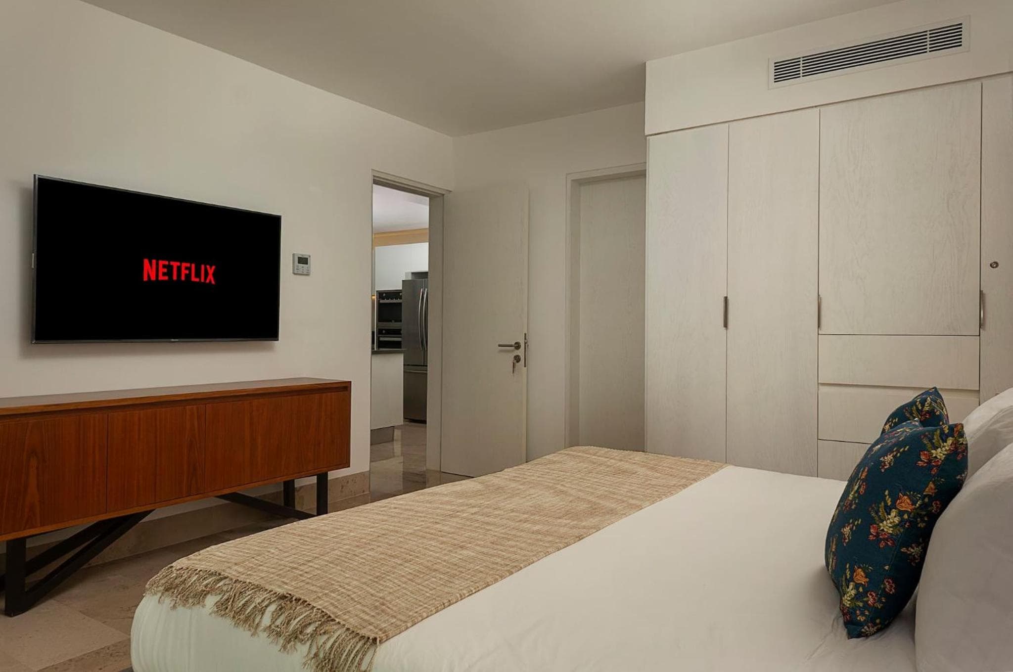 Oceana Luxury Apartment Gehzeit zum Strand und Day Club — 11