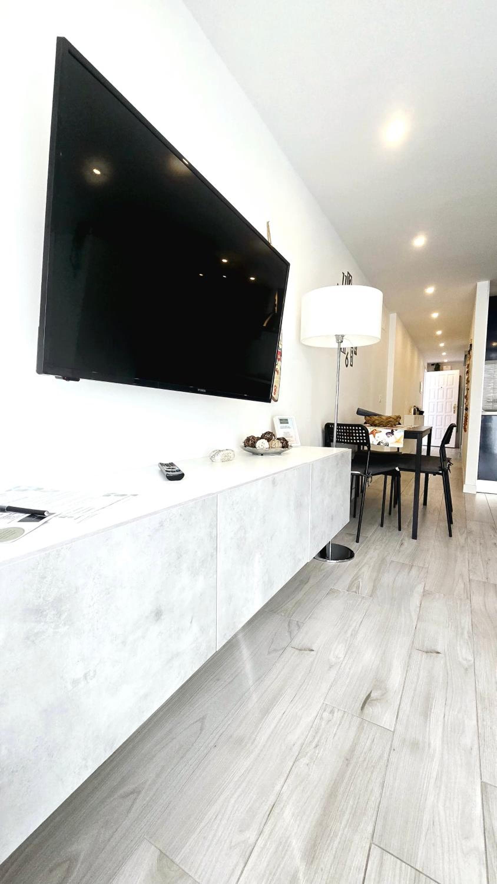 524 Ocean Dreams Las Americas — 2