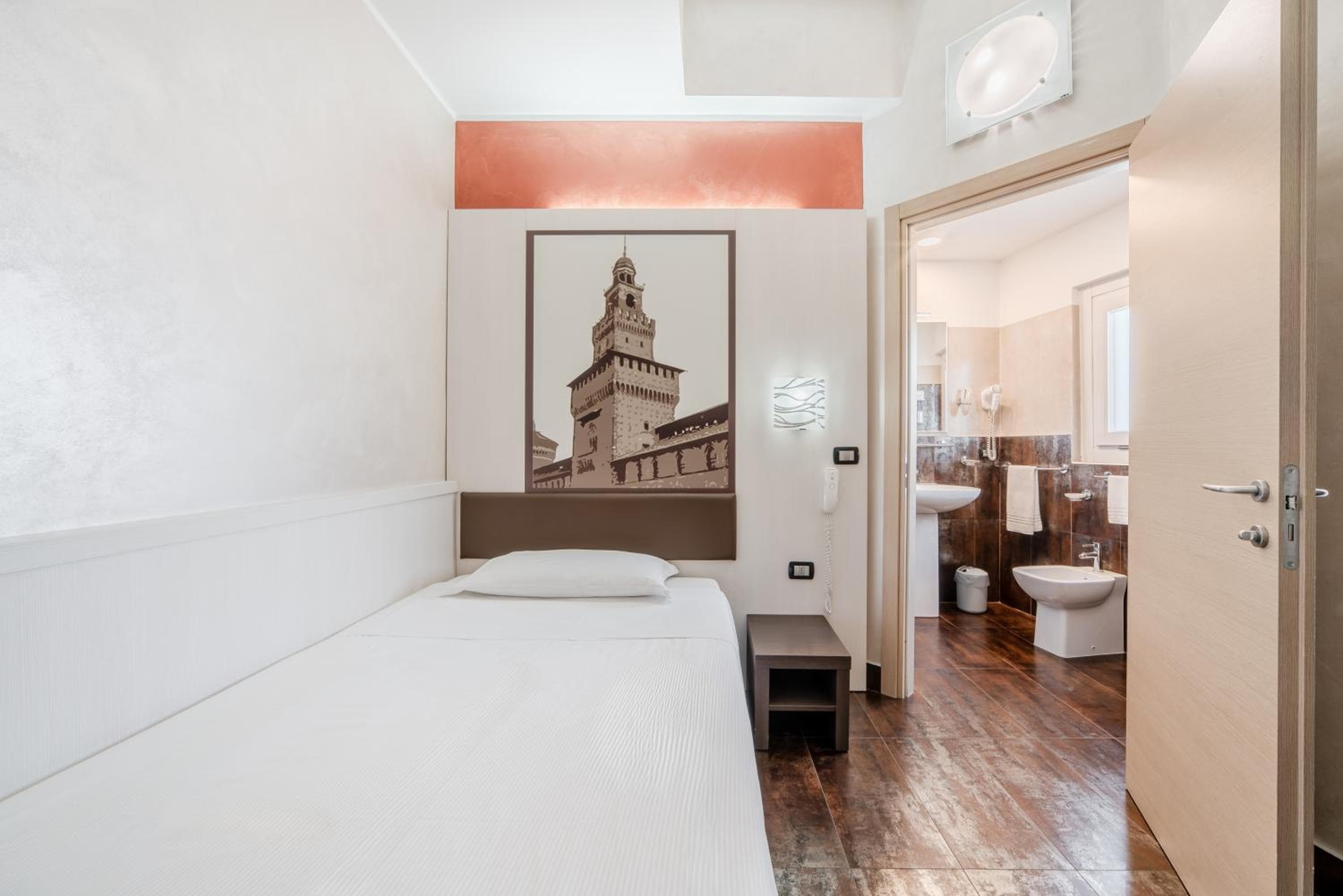 Hotel Milano Navigli — 5
