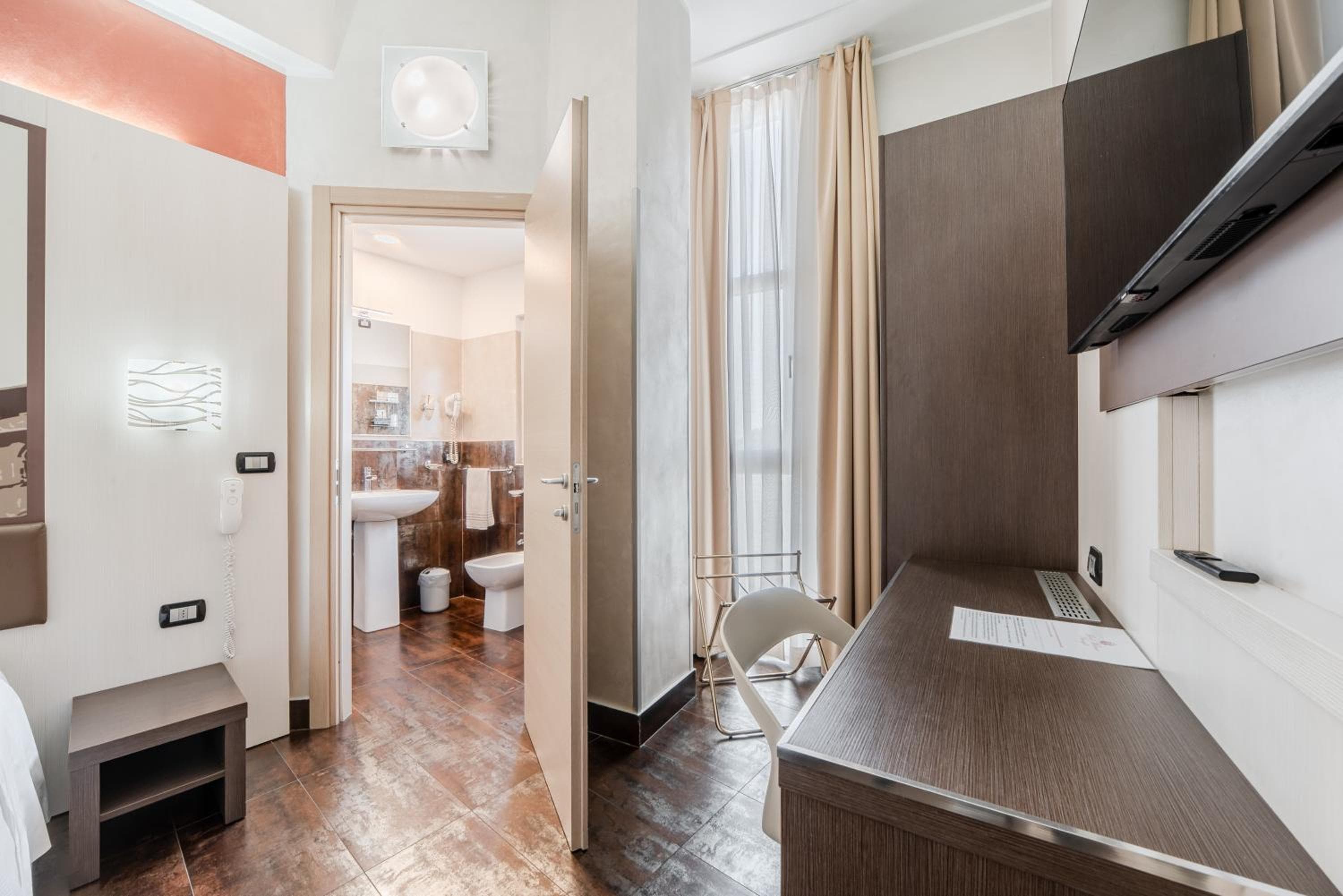 Hotel Milano Navigli — 3