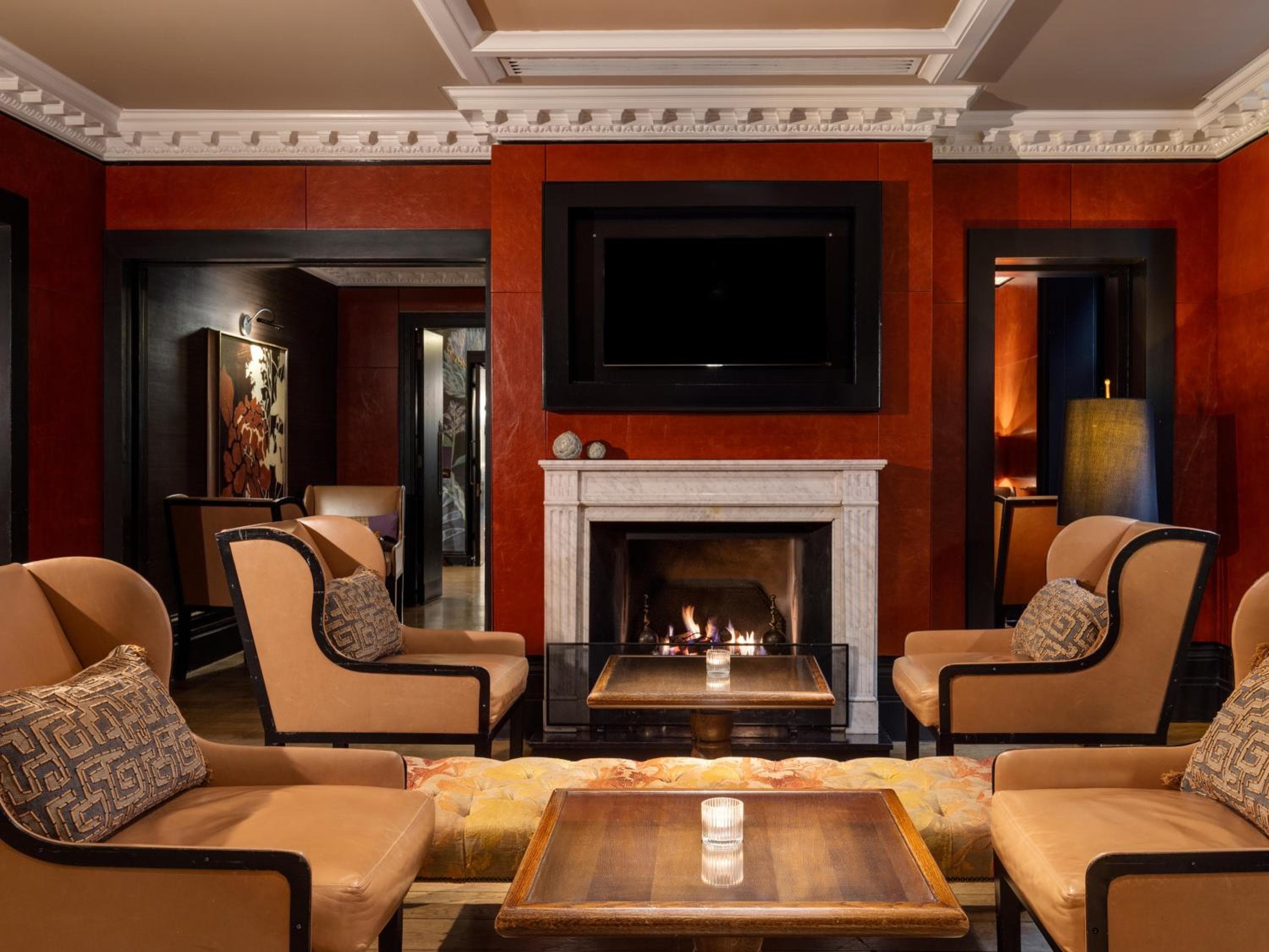 Hotel St. Ermin, Collezione di autografi — 19