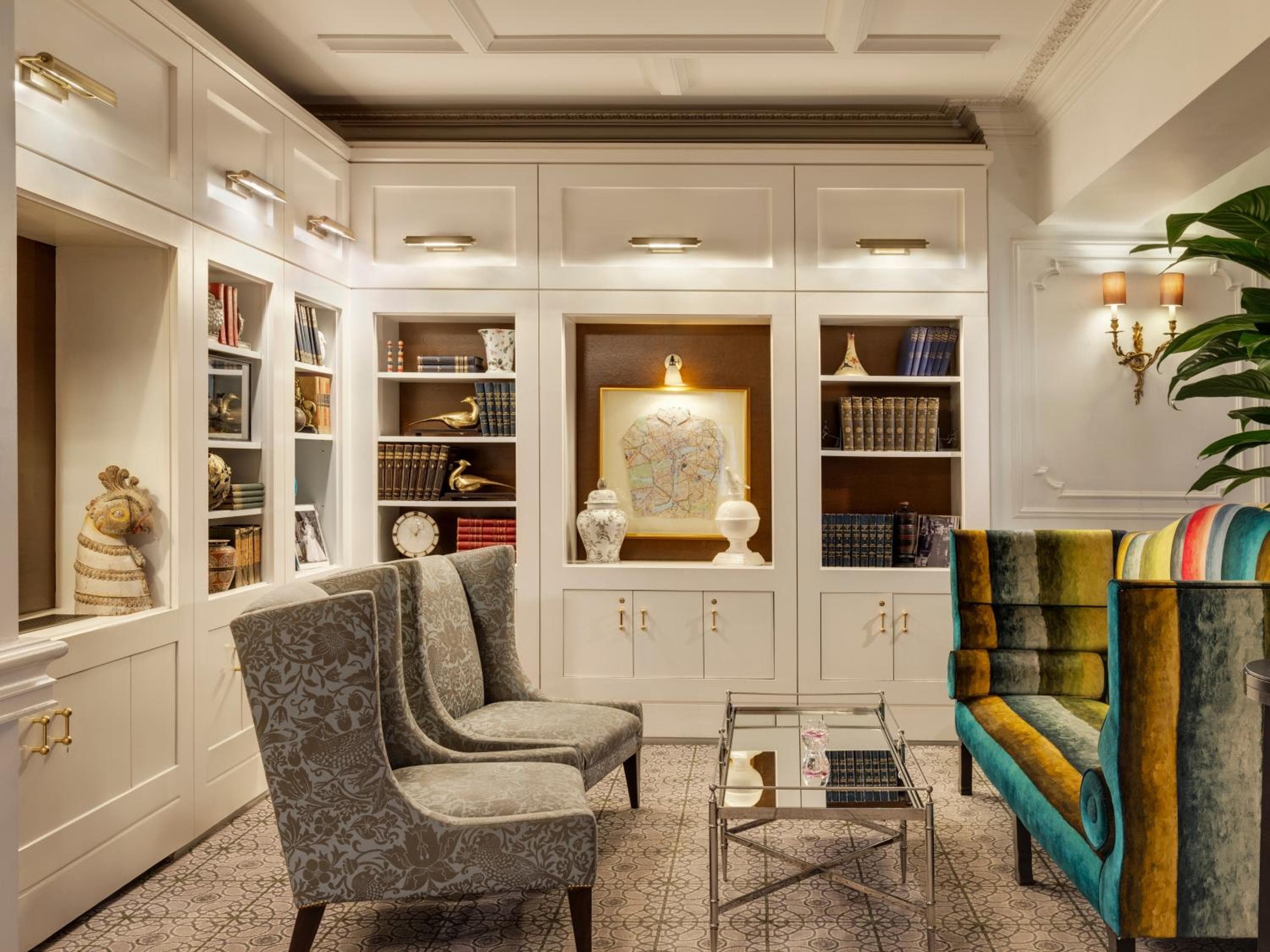 Hotel St. Ermin, Collezione di autografi — 22
