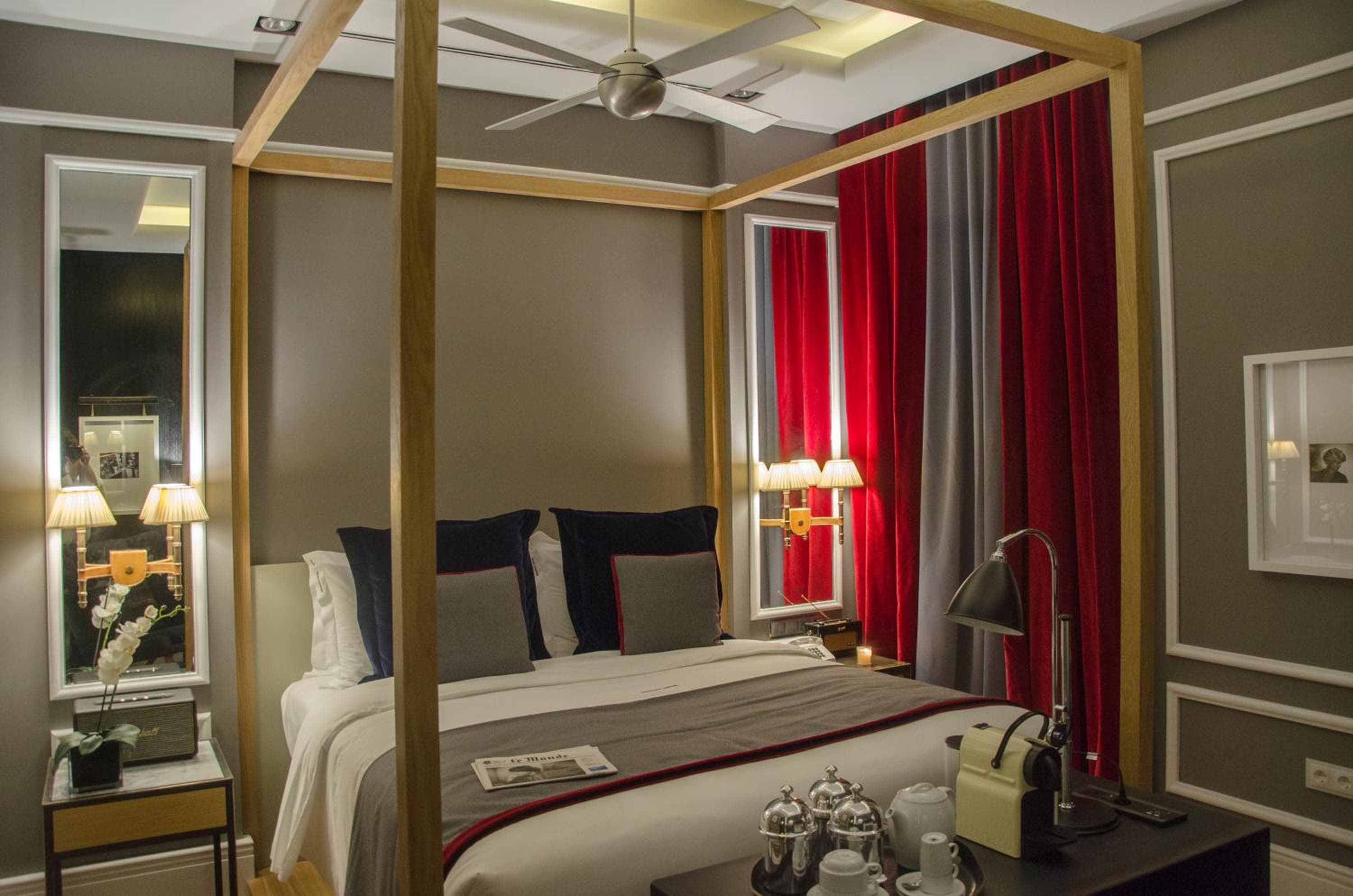 Browns Hotel Centrale — 10