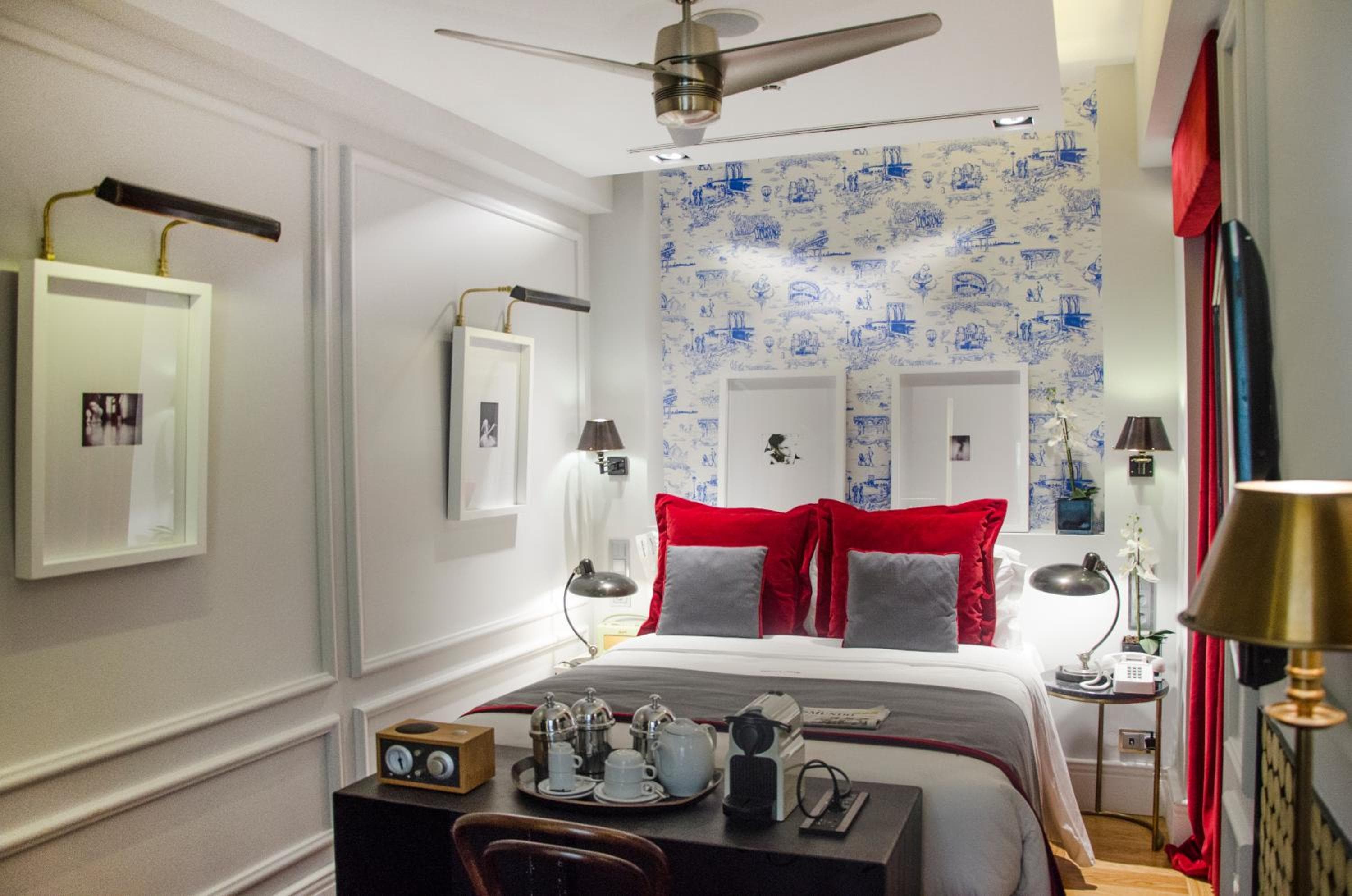 Browns Hotel Centrale — 28