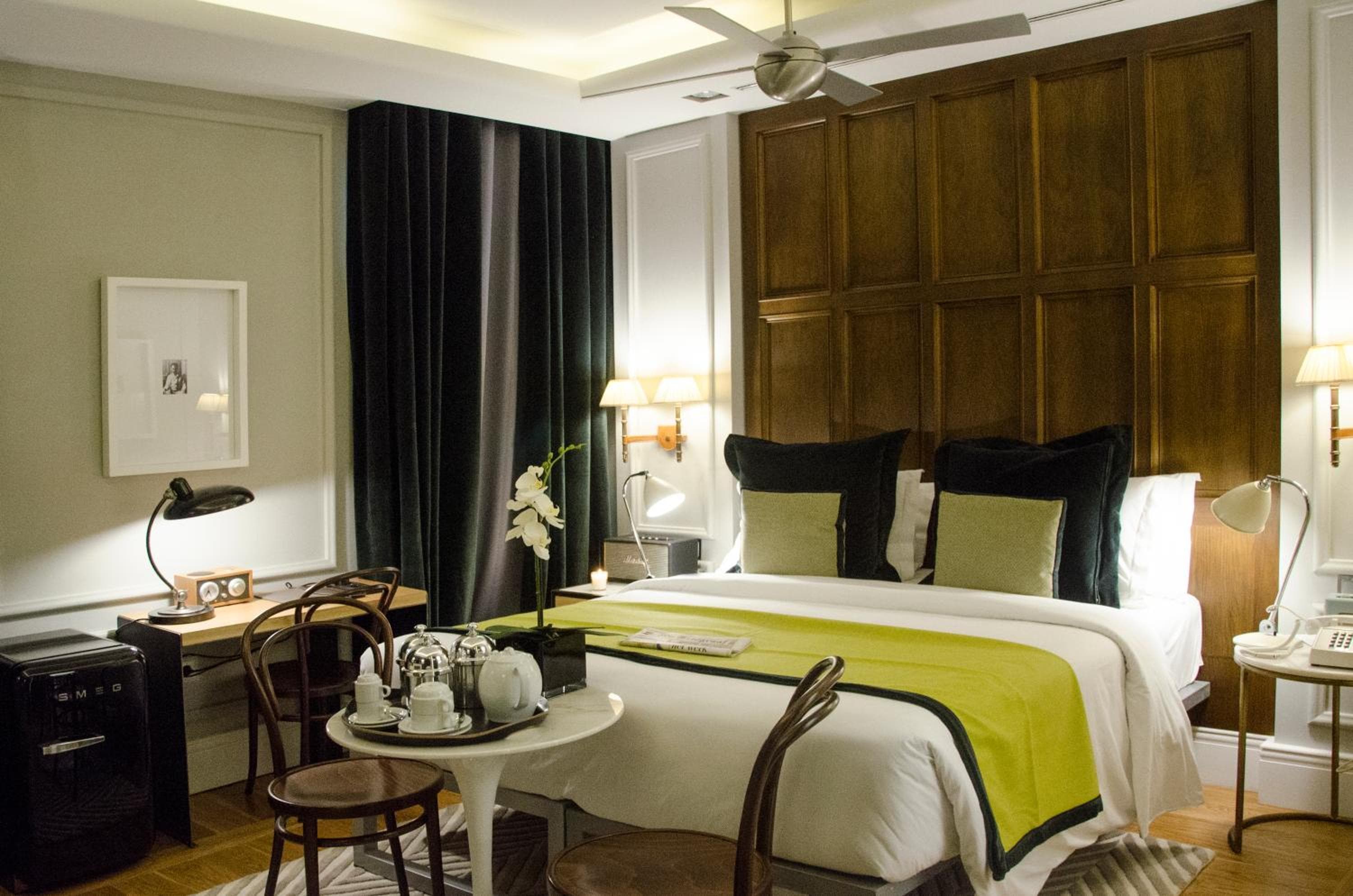 Browns Central Hotel — 5