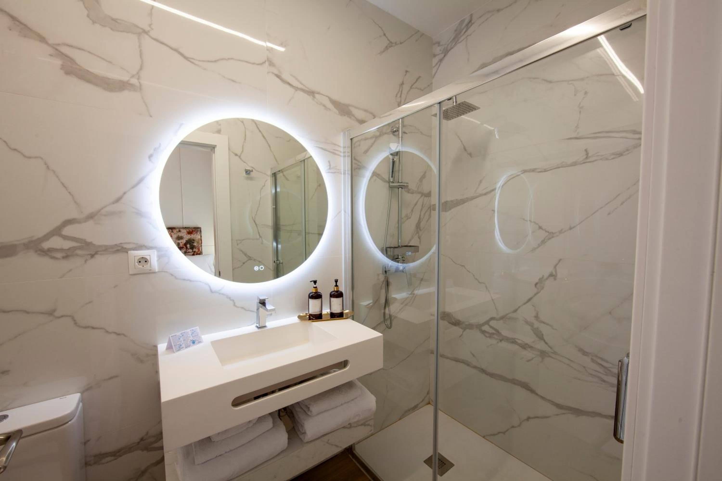 Pries Homes La Casa Azul — 15