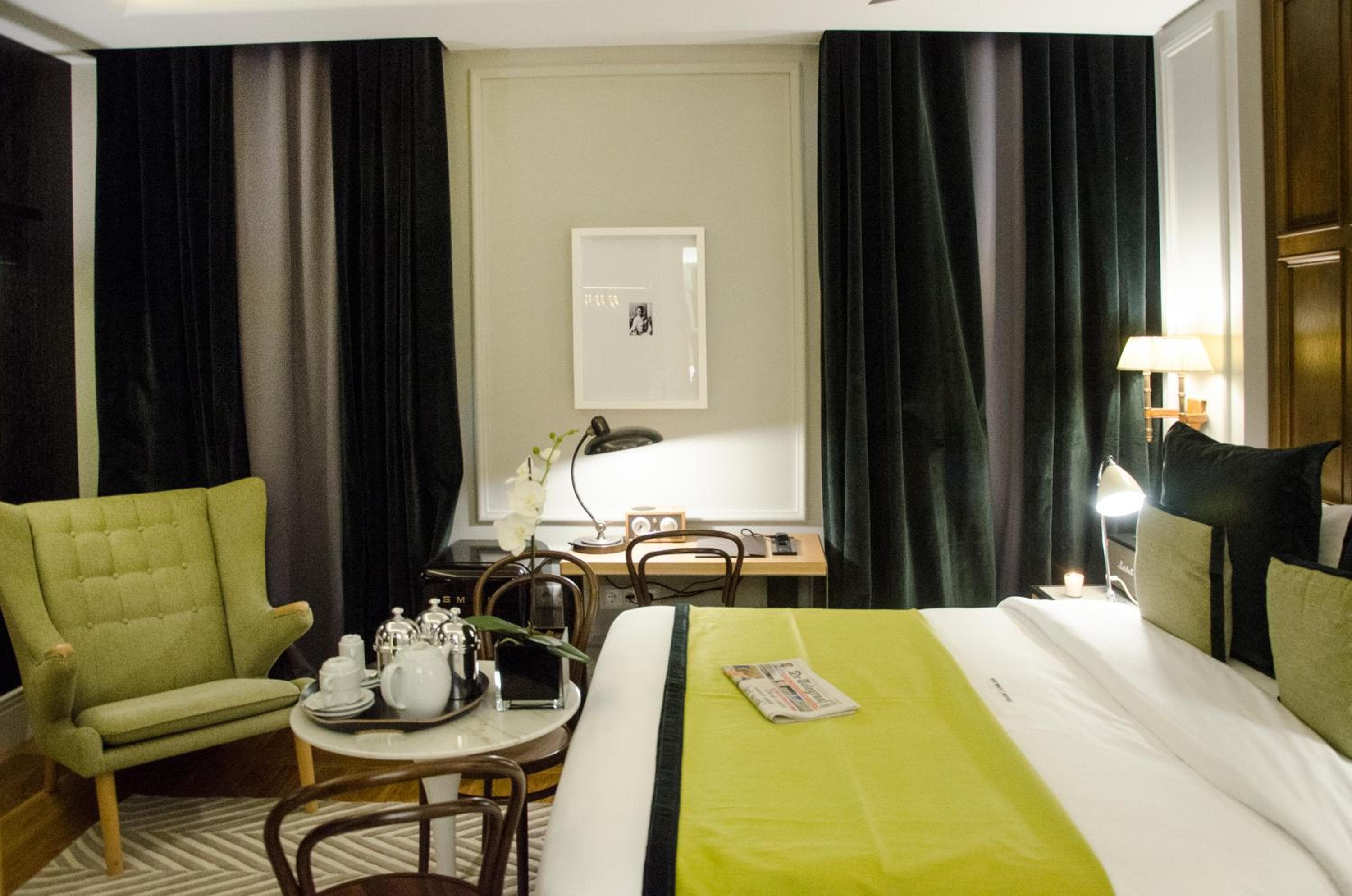 Browns Central Hotel — 20