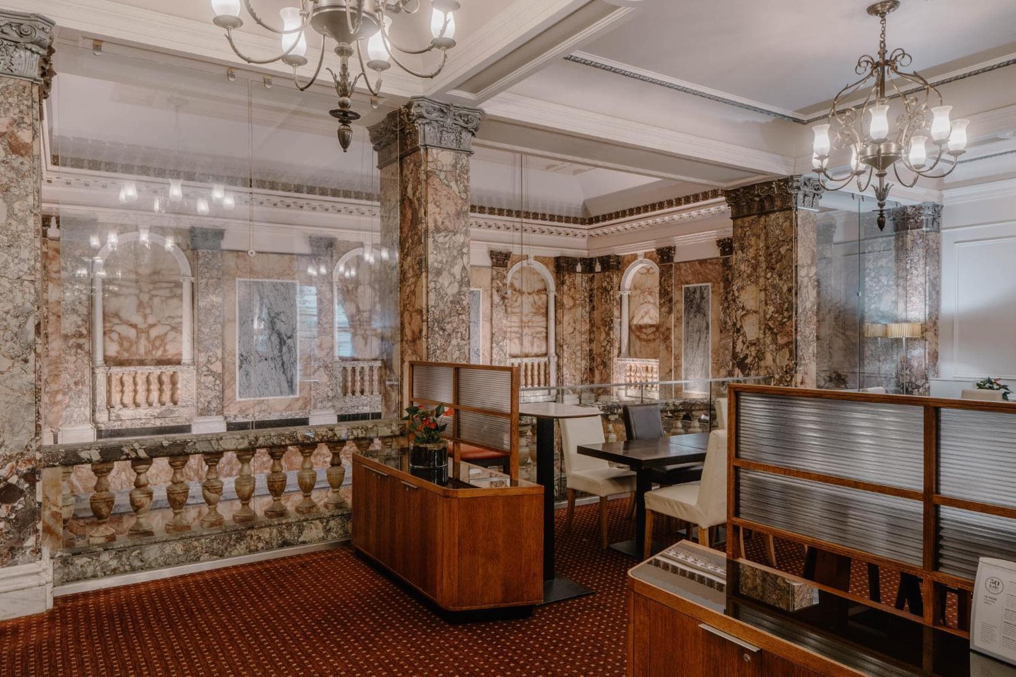 Club Quarters Hotel Trafalgar Square, London — 12