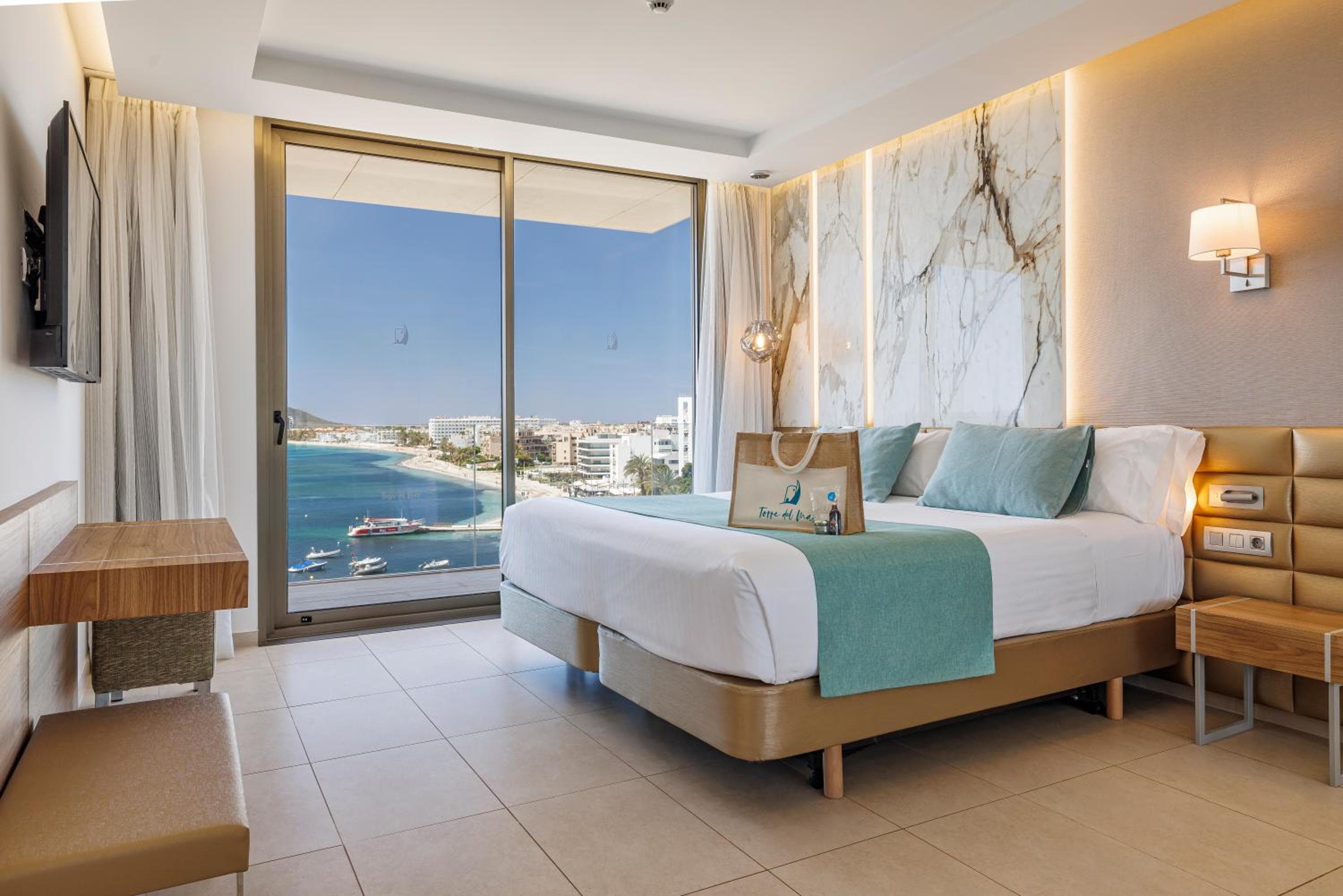 Hotel Torre del Mar - Ibiza — 3