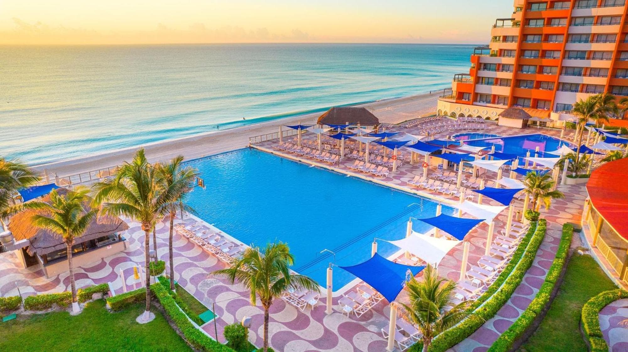 Crown Paradise Club Cancun - All Inclusive — 27