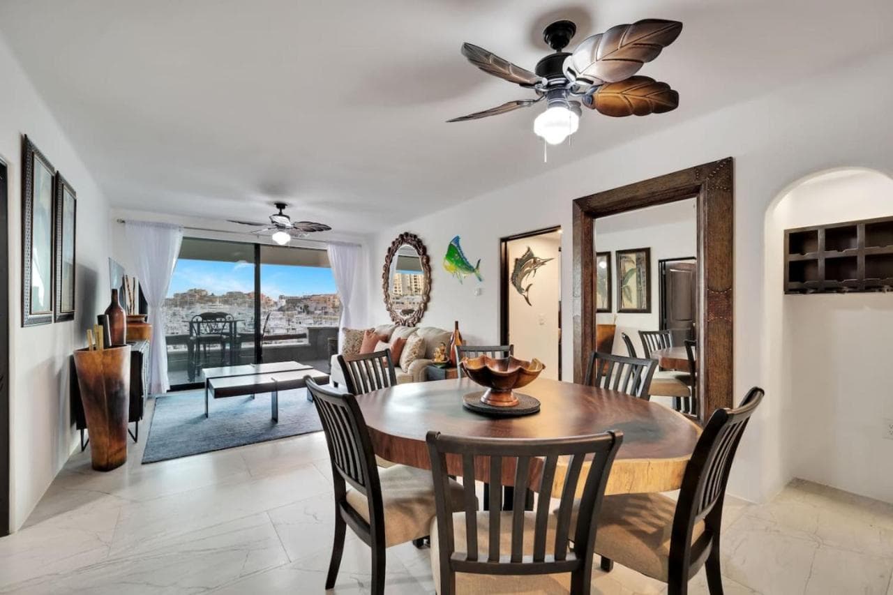 Completely Remodeled 2BD-2BA Plaza Bonita — 26