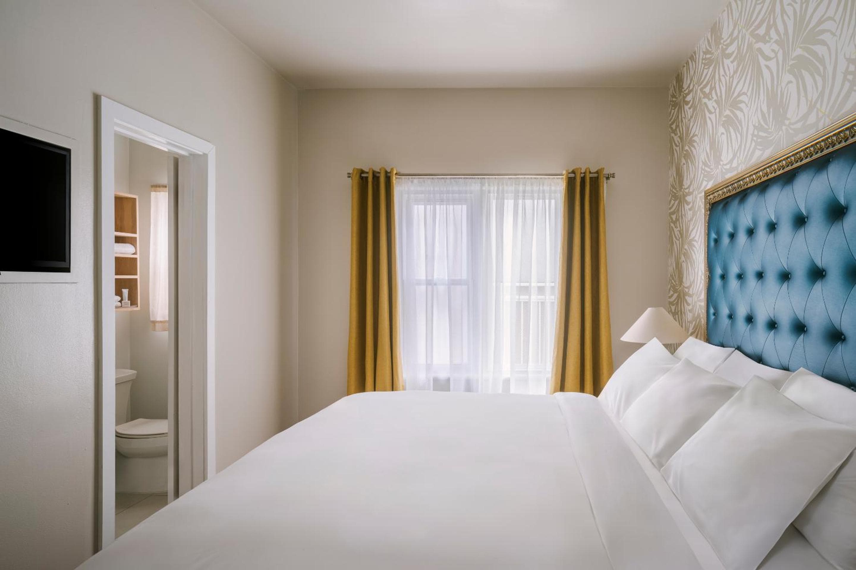 Beverly Terrace powered by Sonder — 22